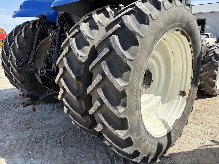 2017 New Holland T8.380 Tractor