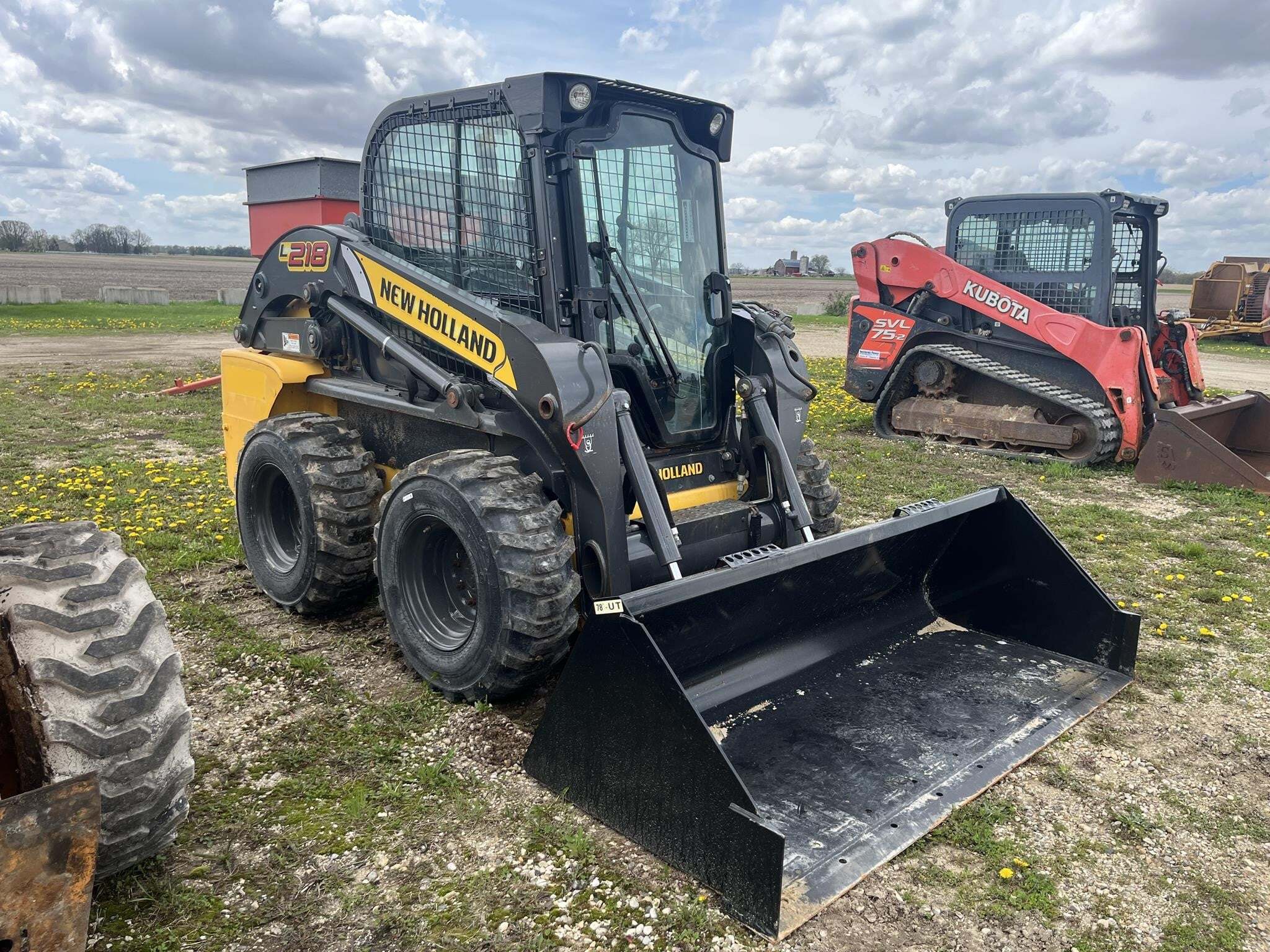 2013 New Holland L218 Skid Steer