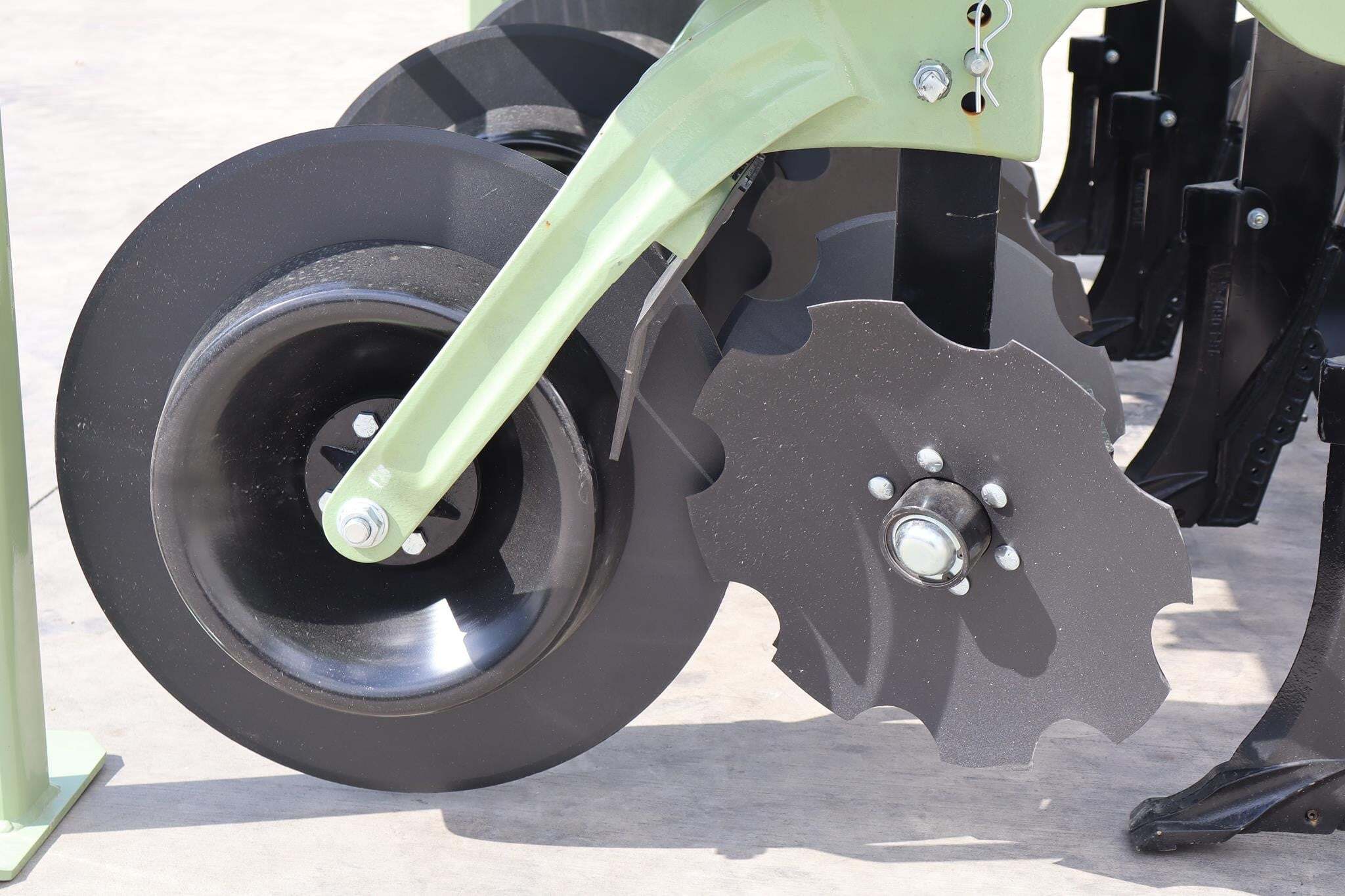 2026 Orthman 1tRIPr Strip-Till