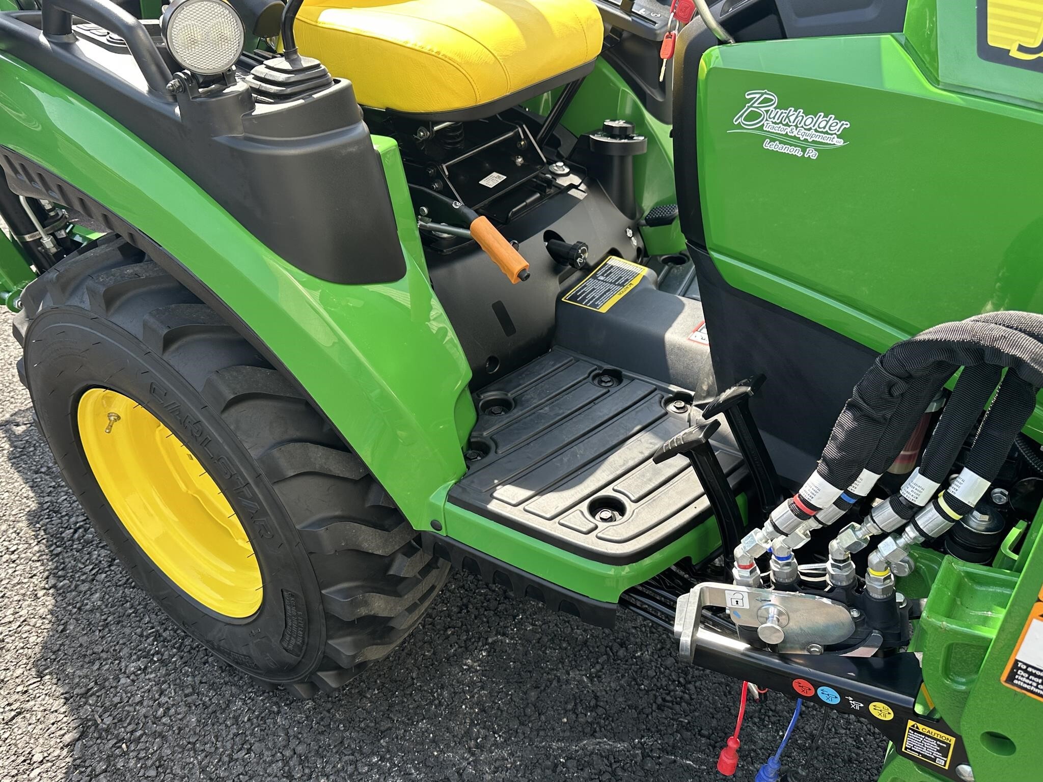 2025 John Deere 2025R Tractor