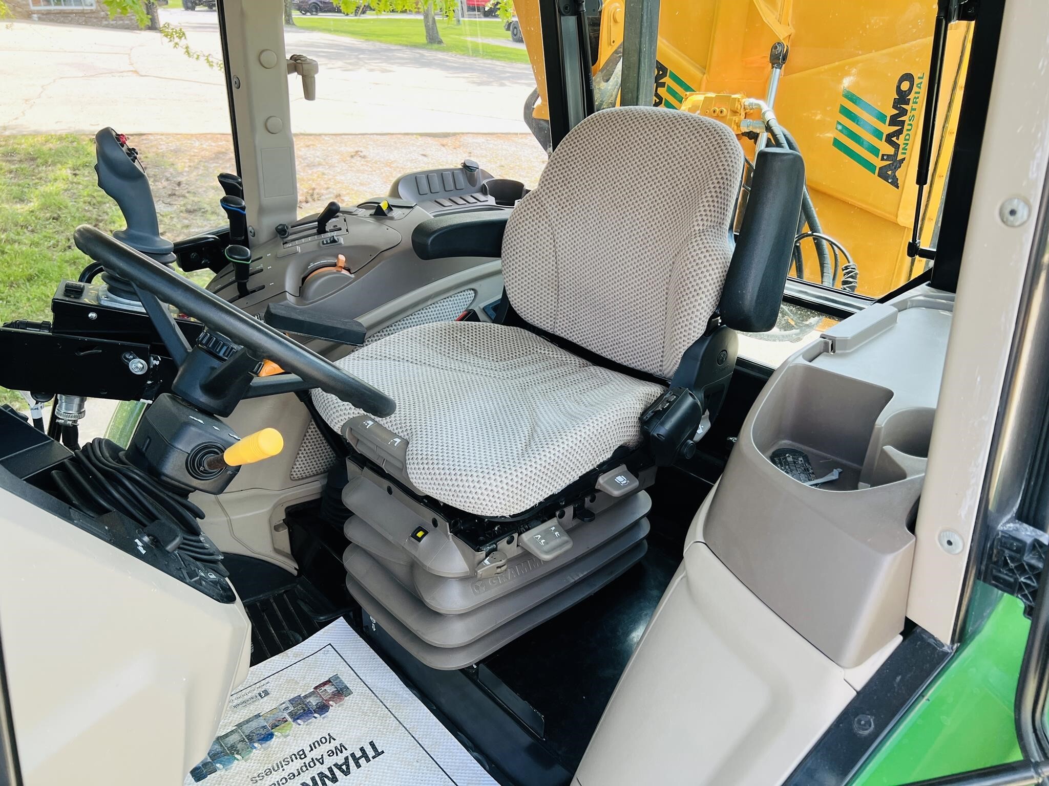 2017 John Deere 6105E Tractor