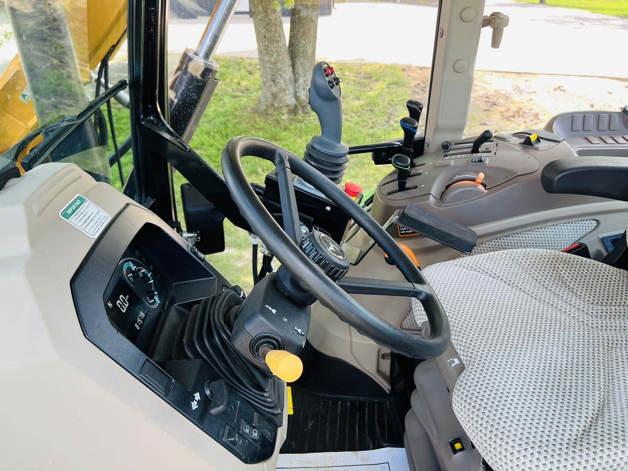 2017 John Deere 6105E Tractor