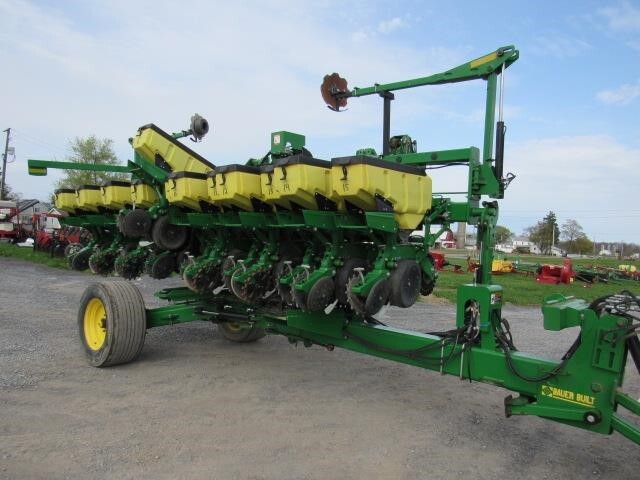 2016 John Deere DB20 Planter