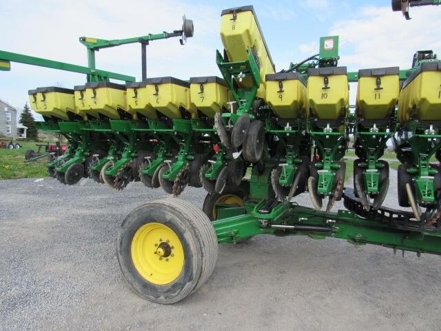 2016 John Deere DB20 Planter