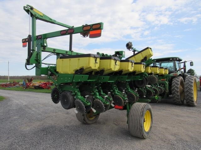 2016 John Deere DB20 Planter