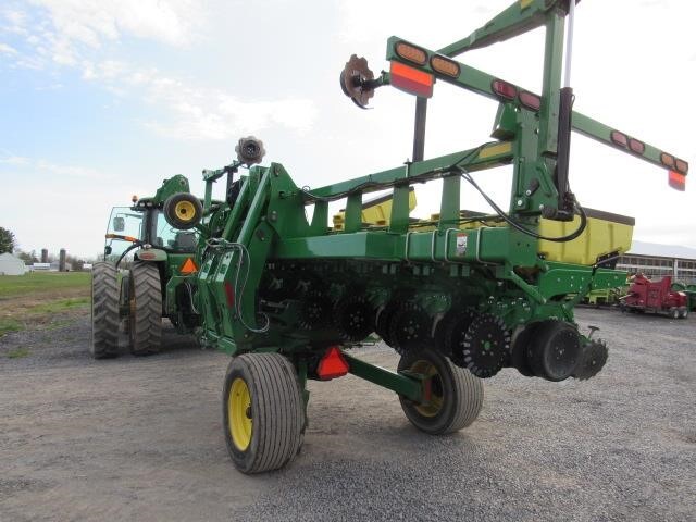 2016 John Deere DB20 Planter