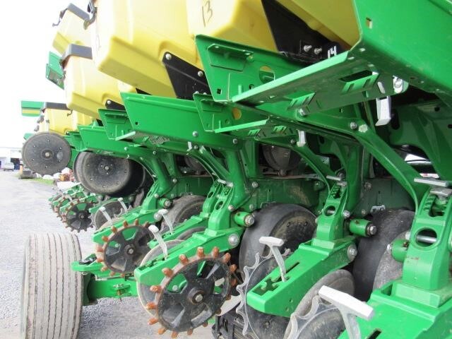 2016 John Deere DB20 Planter