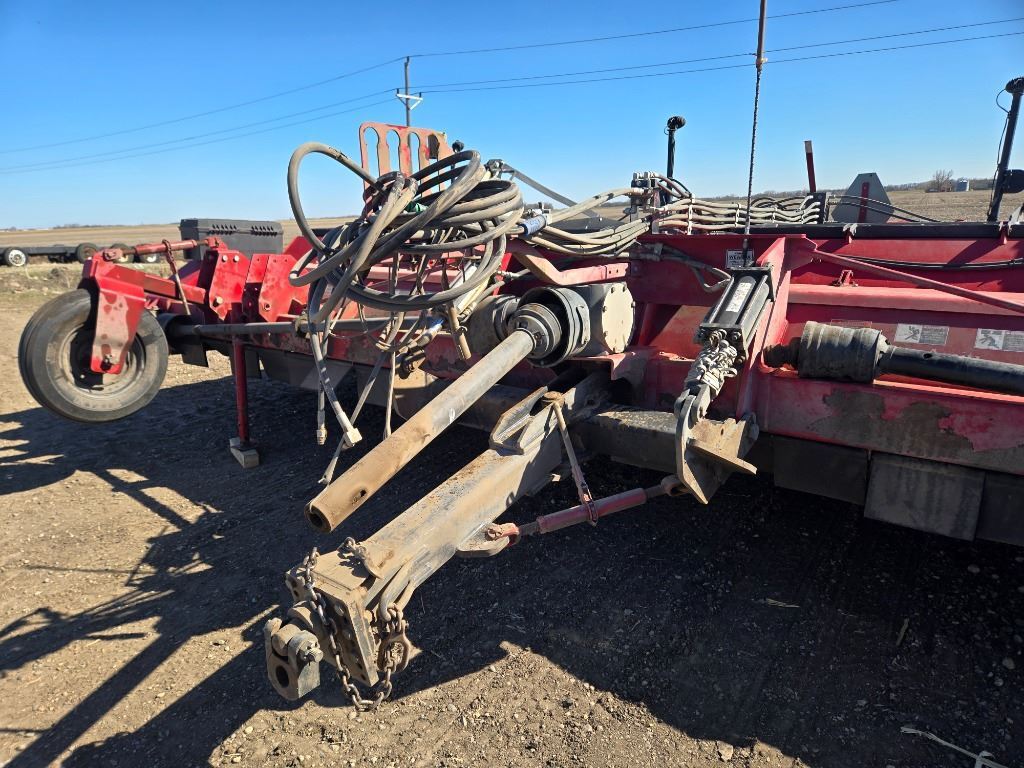 2015 Amity 3750 Beet Equipment