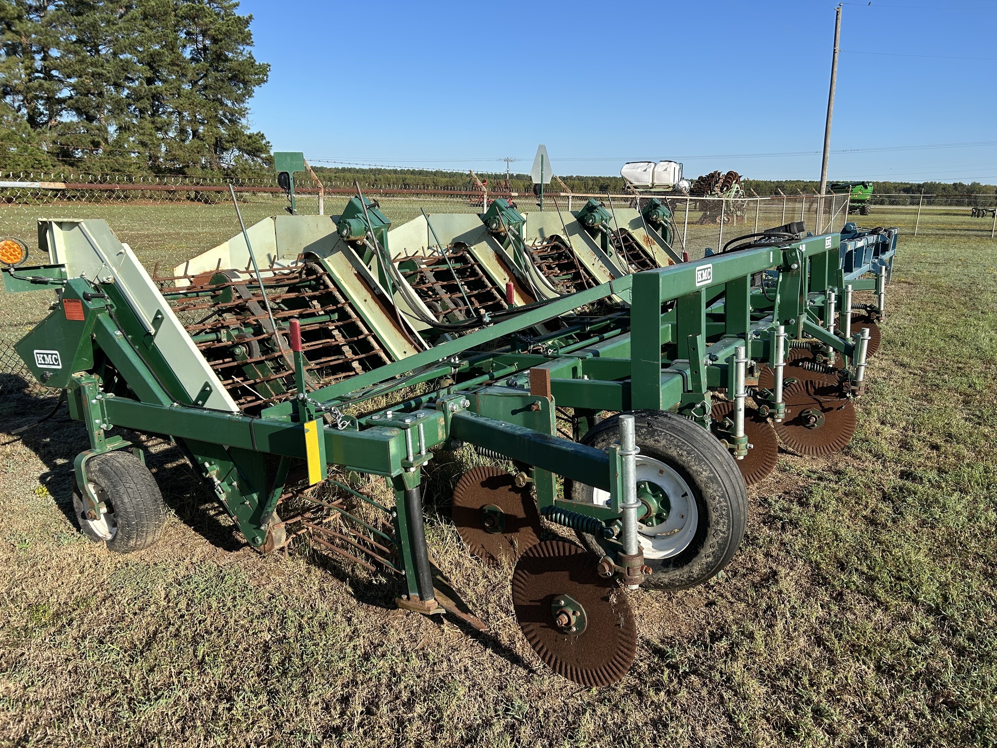 2021 Kelley Manufacturing 830 Peanut Equipment