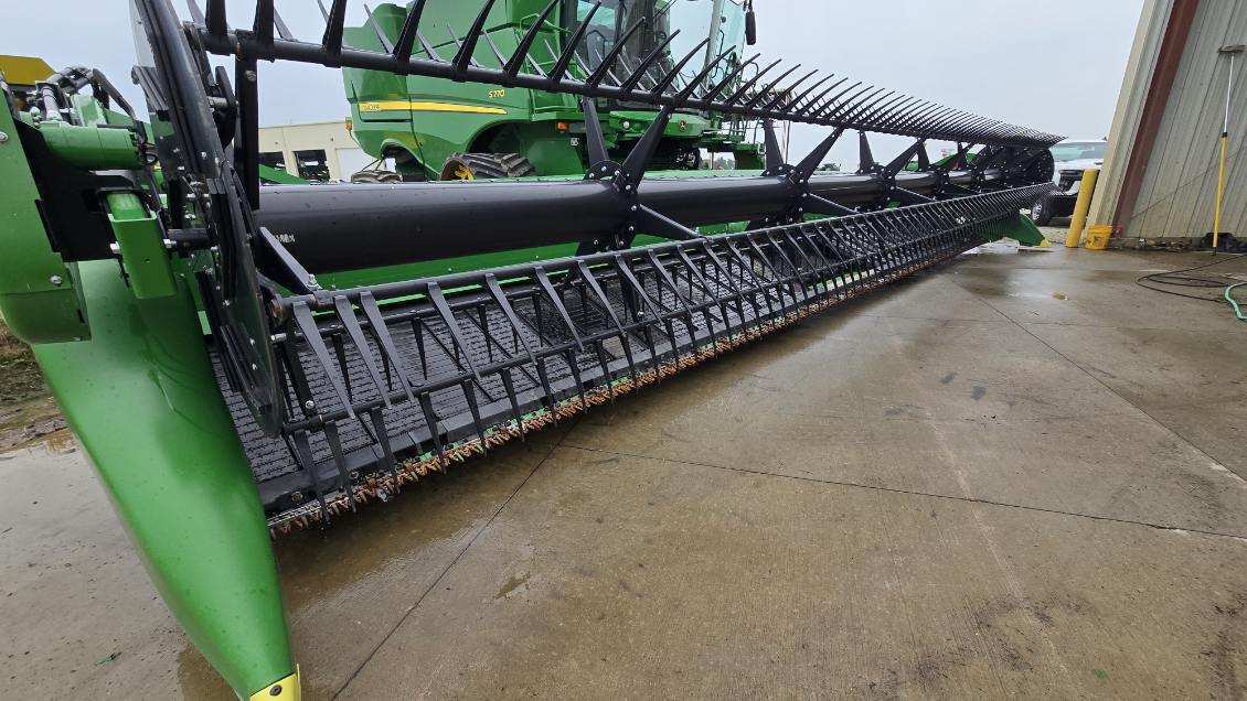 2024 John Deere RD35F Platform