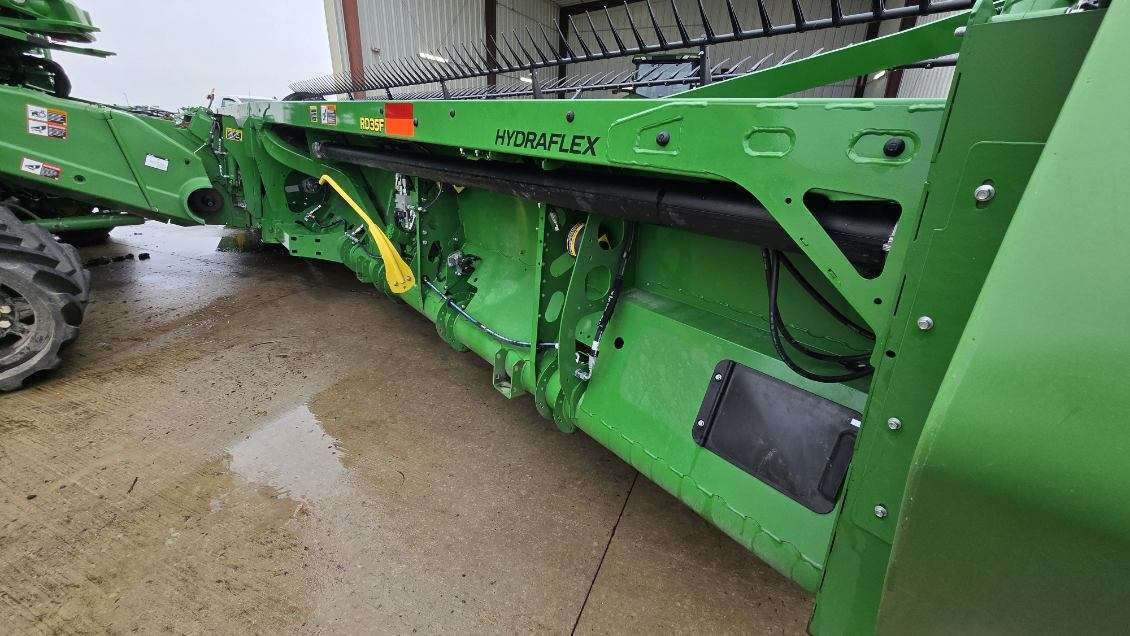 2024 John Deere RD35F Platform