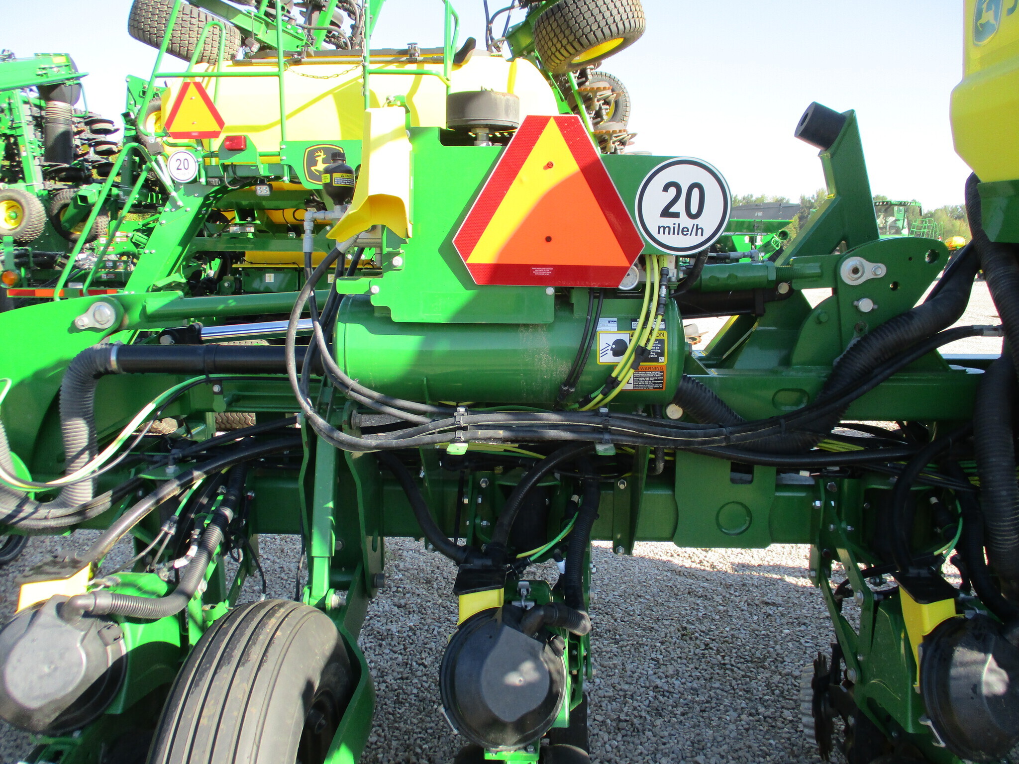2023 John Deere DR18 Planter