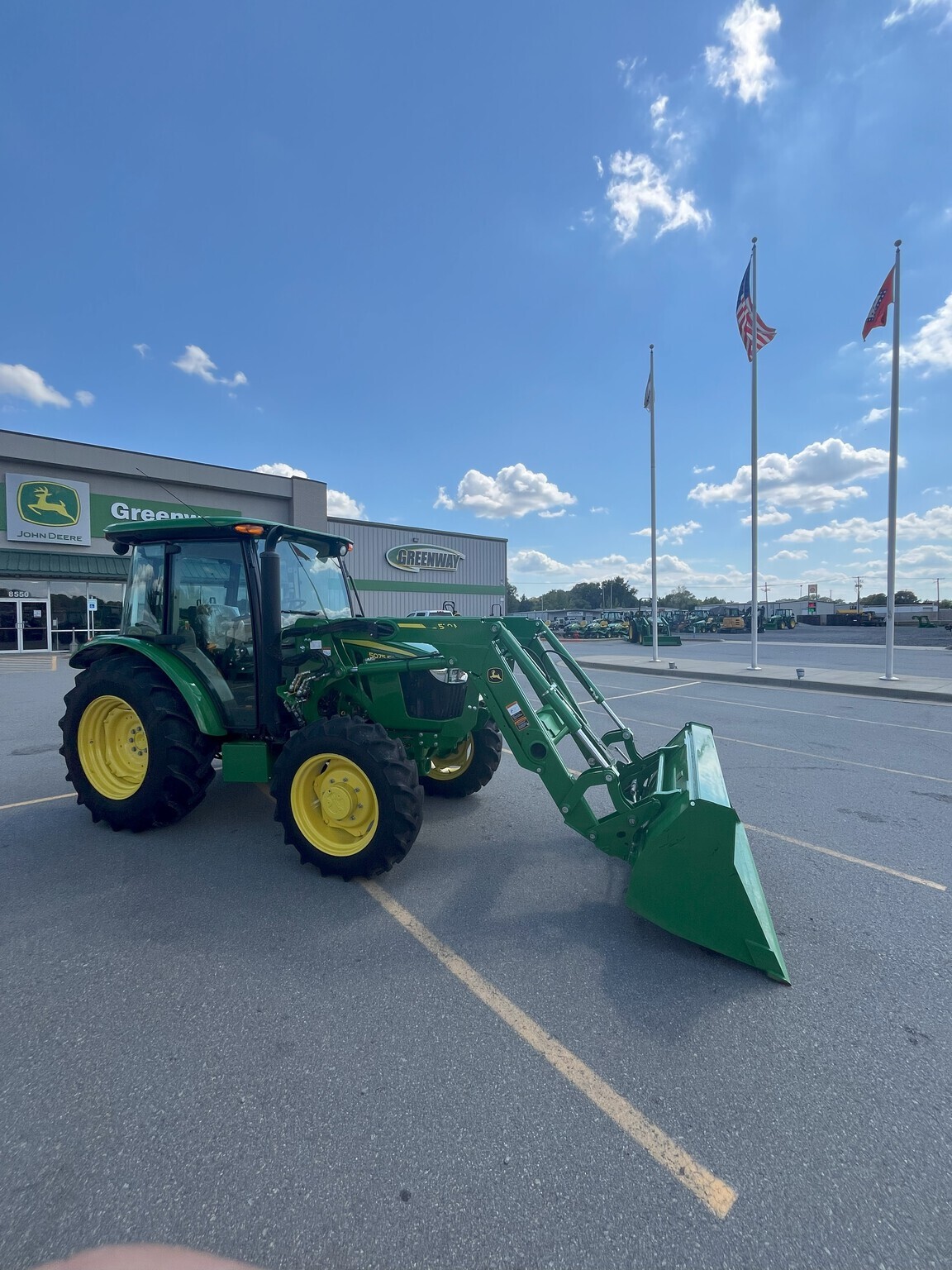 2024 John Deere 5075E Tractor