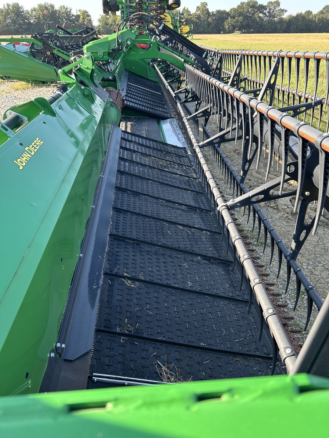 2024 John Deere HD35R Platform