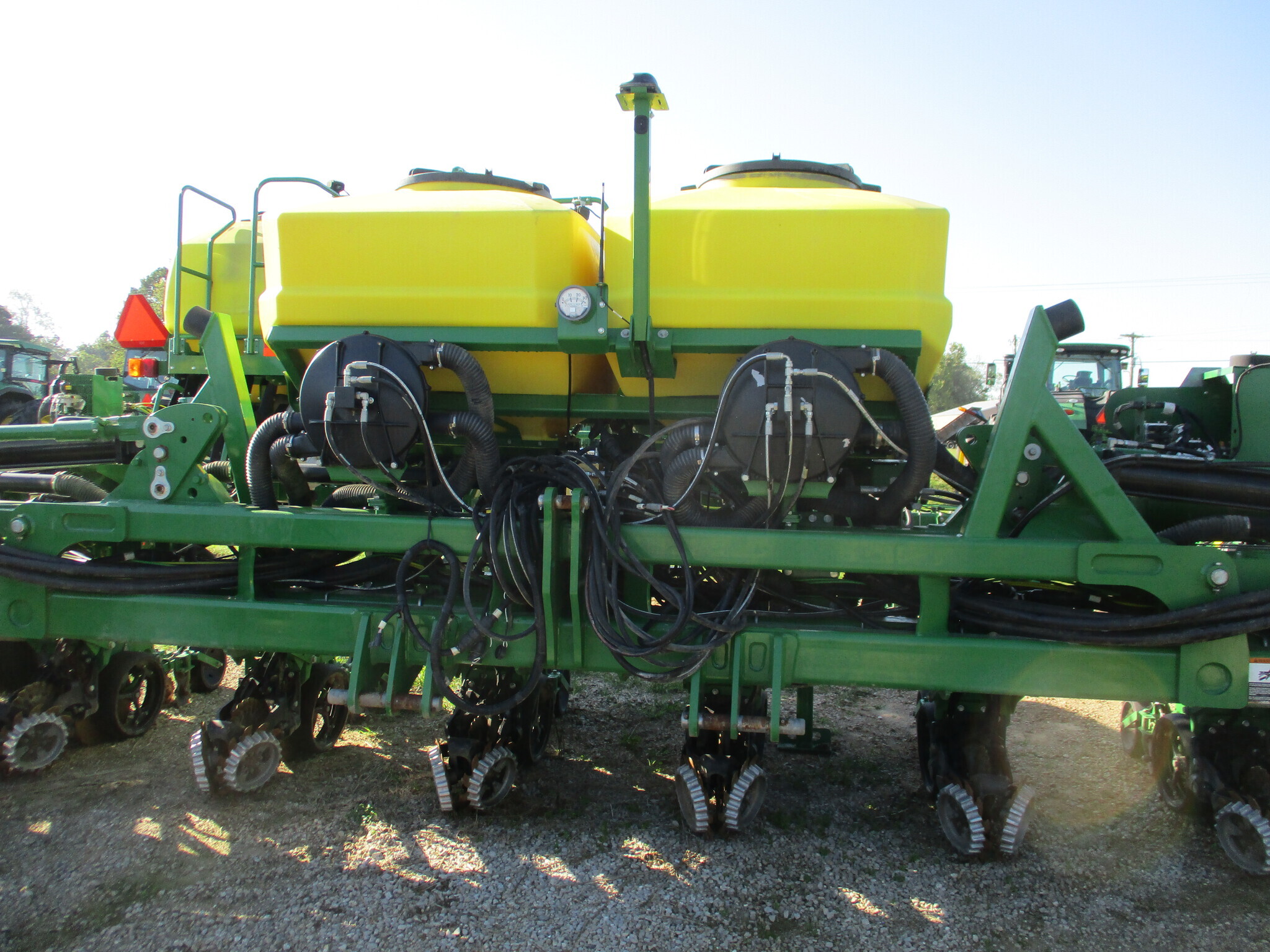 2023 John Deere DR18 Planter