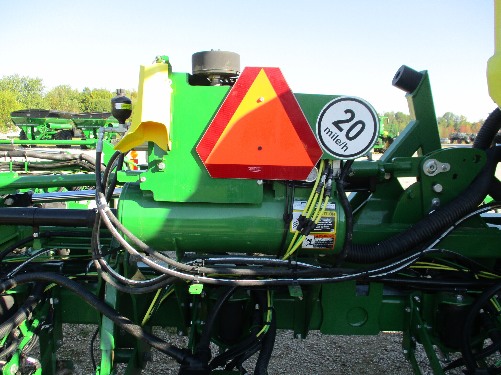 2023 John Deere DR18 Planter