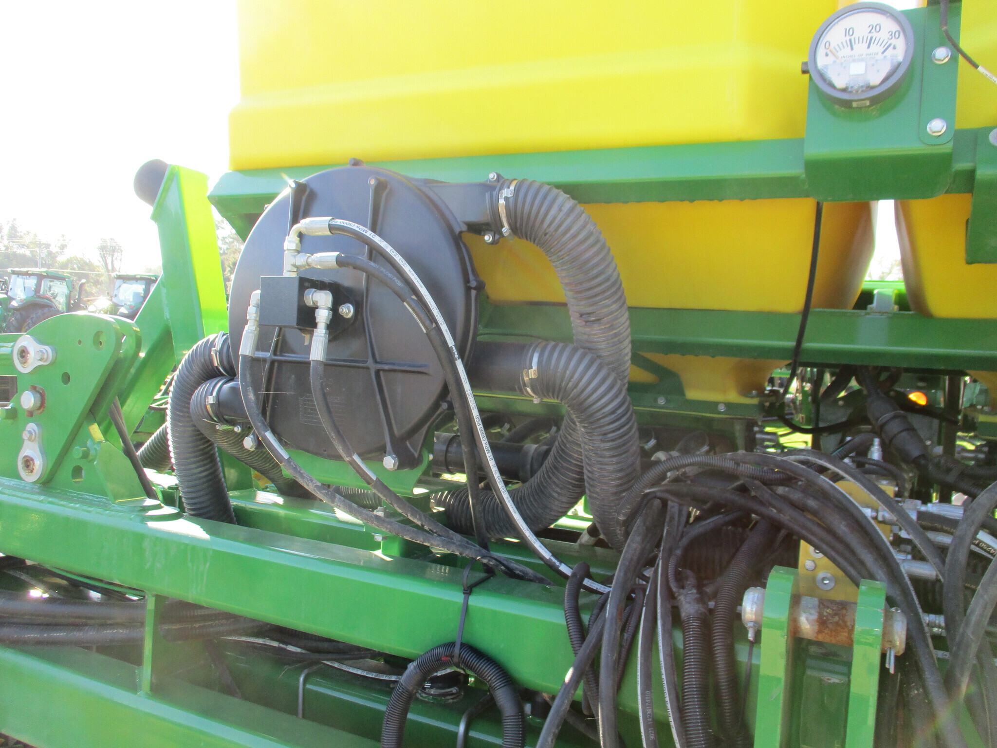 2023 John Deere DR18 Planter