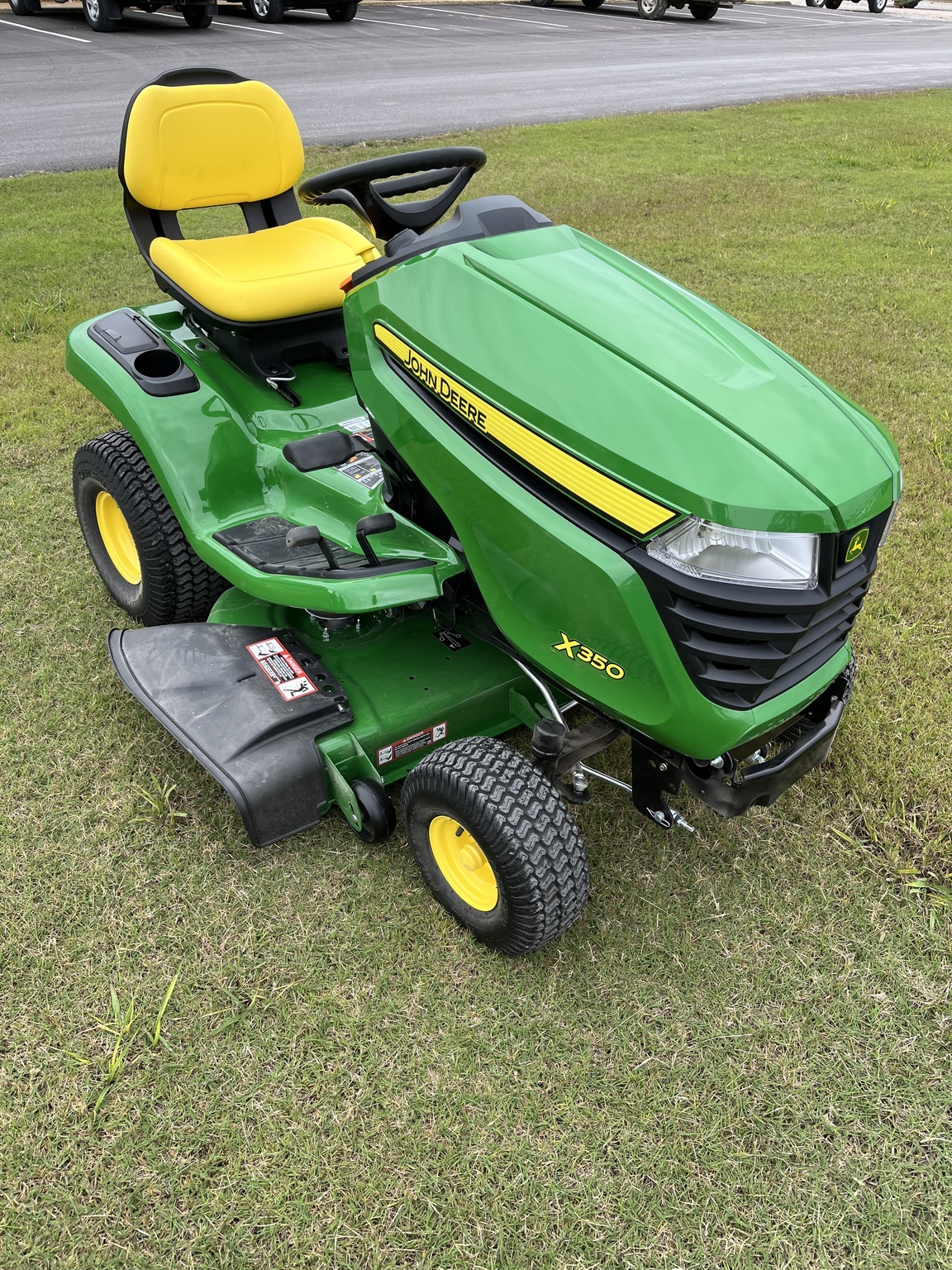 2025 John Deere X350 Lawn Mower