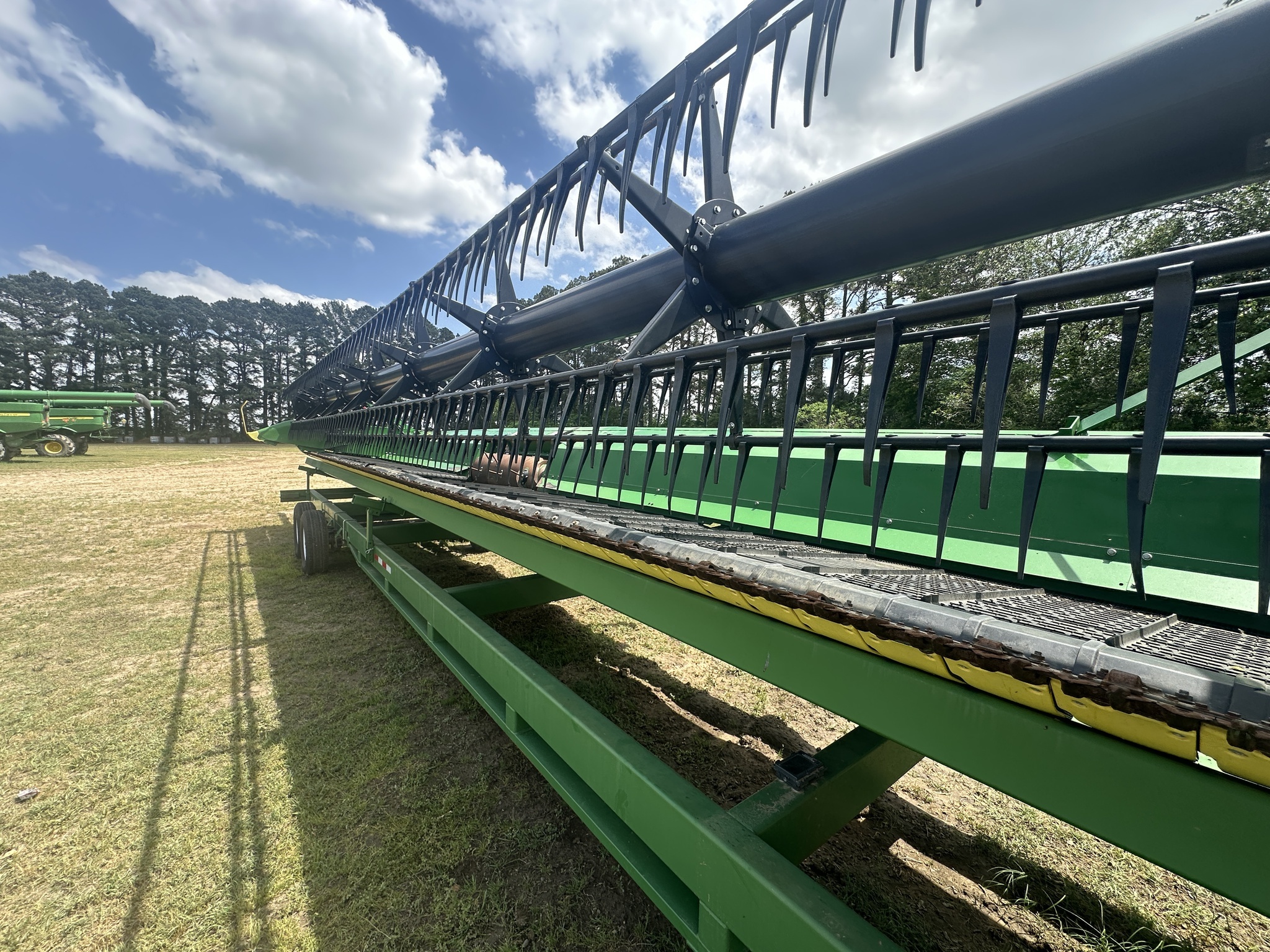 2024 John Deere HD35F Platform