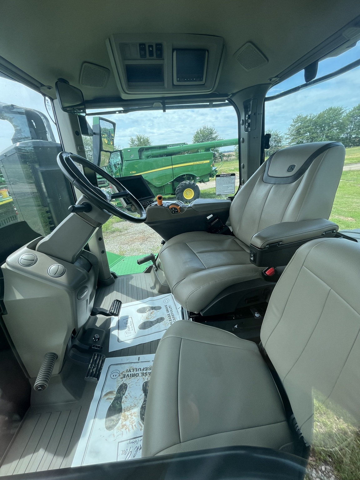 2023 John Deere 9RX 490 Tractor