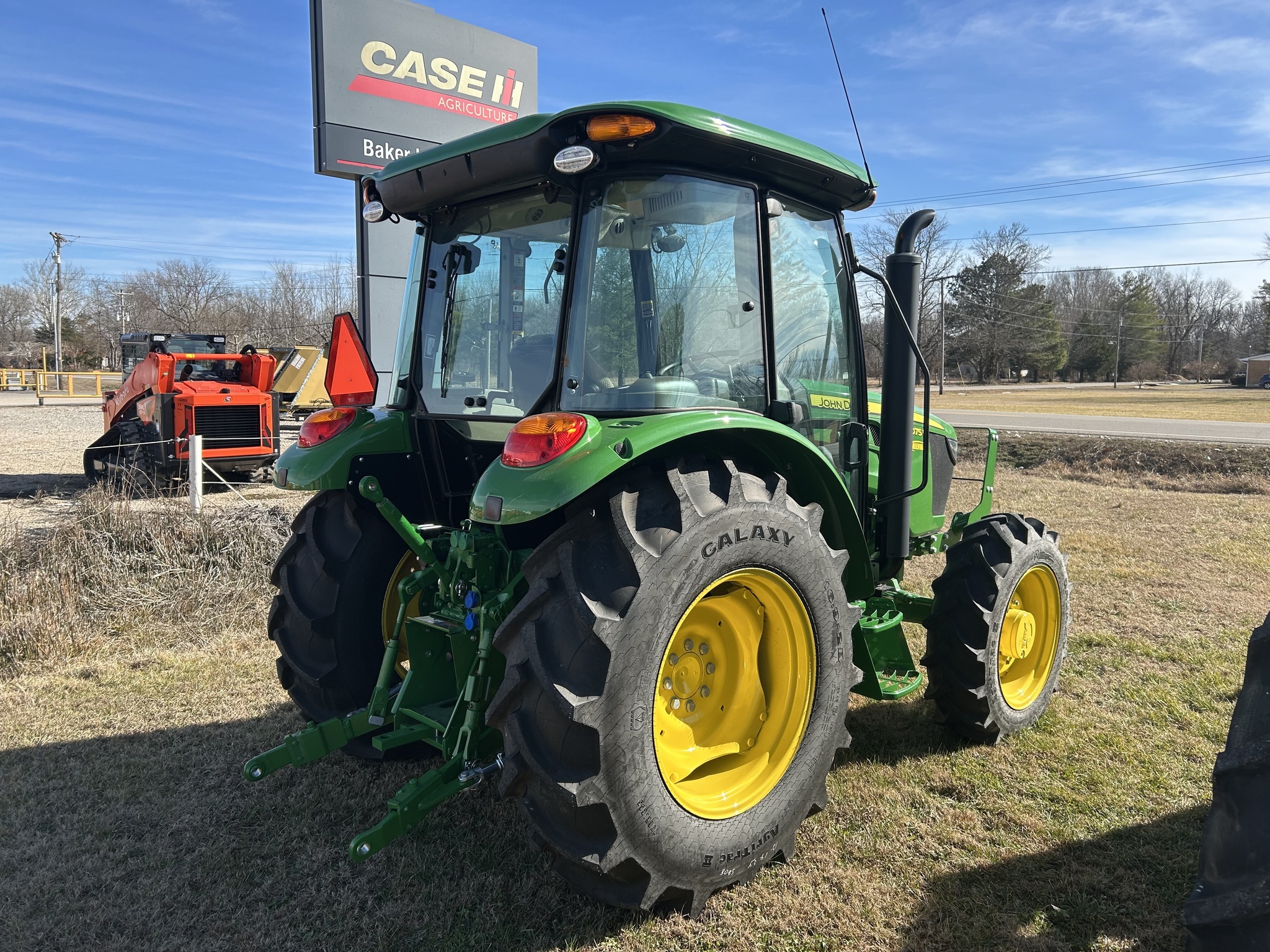 2025 John Deere 5075E Tractor