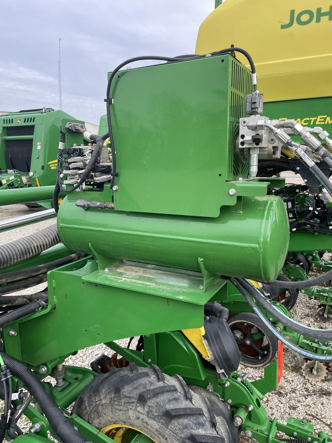 2024 John Deere 1725 CCS Planter