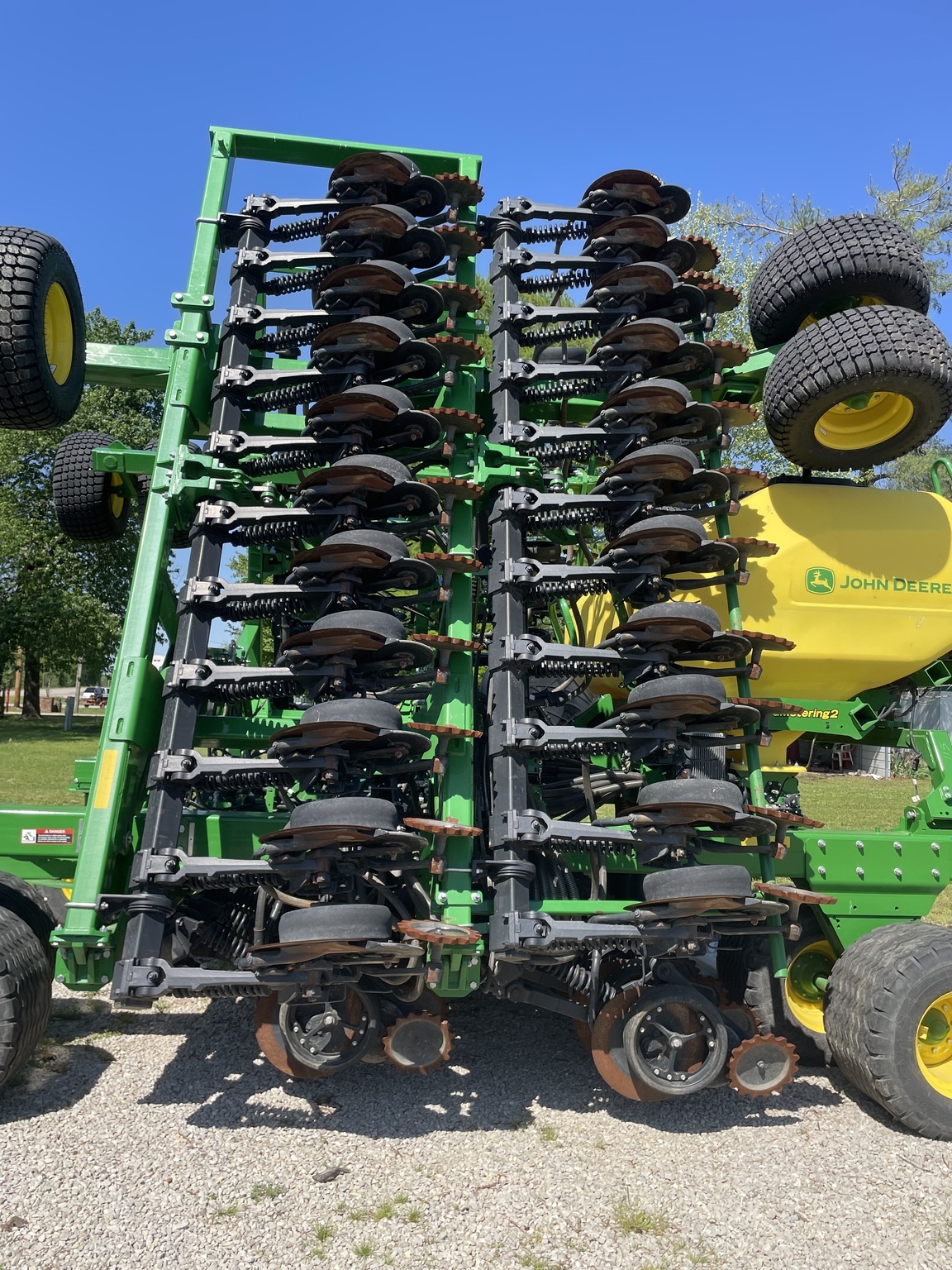 2025 John Deere N542C Air Seeder