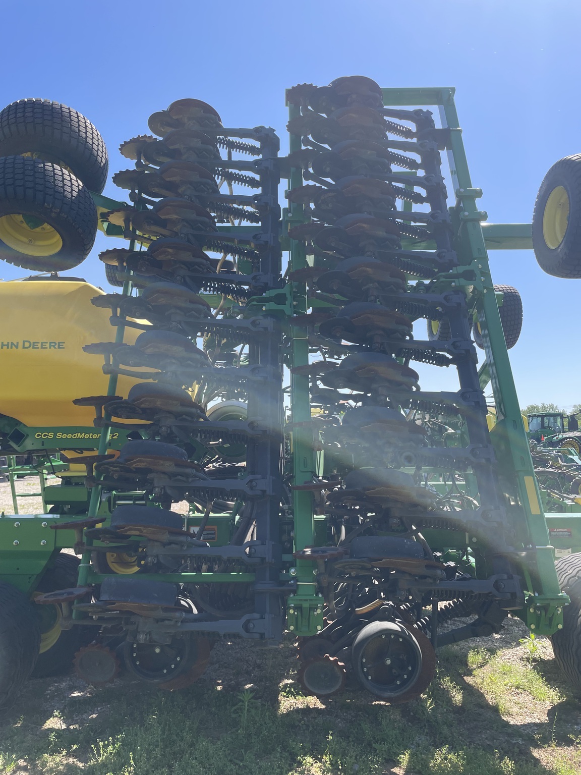 2025 John Deere N542C Air Seeder
