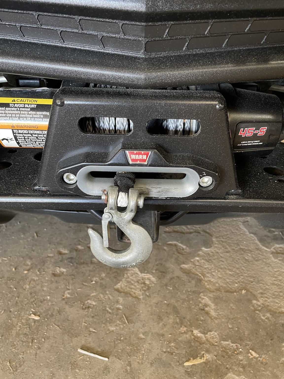 2022 John Deere XUV835R ATVs and Utility Vehicle