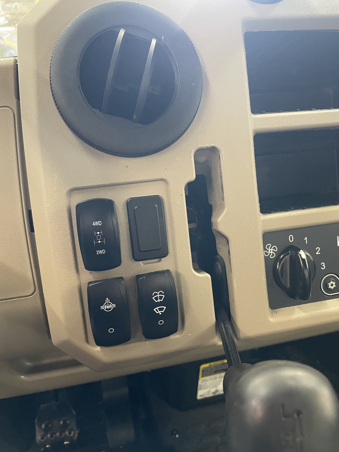 2022 John Deere XUV835R ATVs and Utility Vehicle
