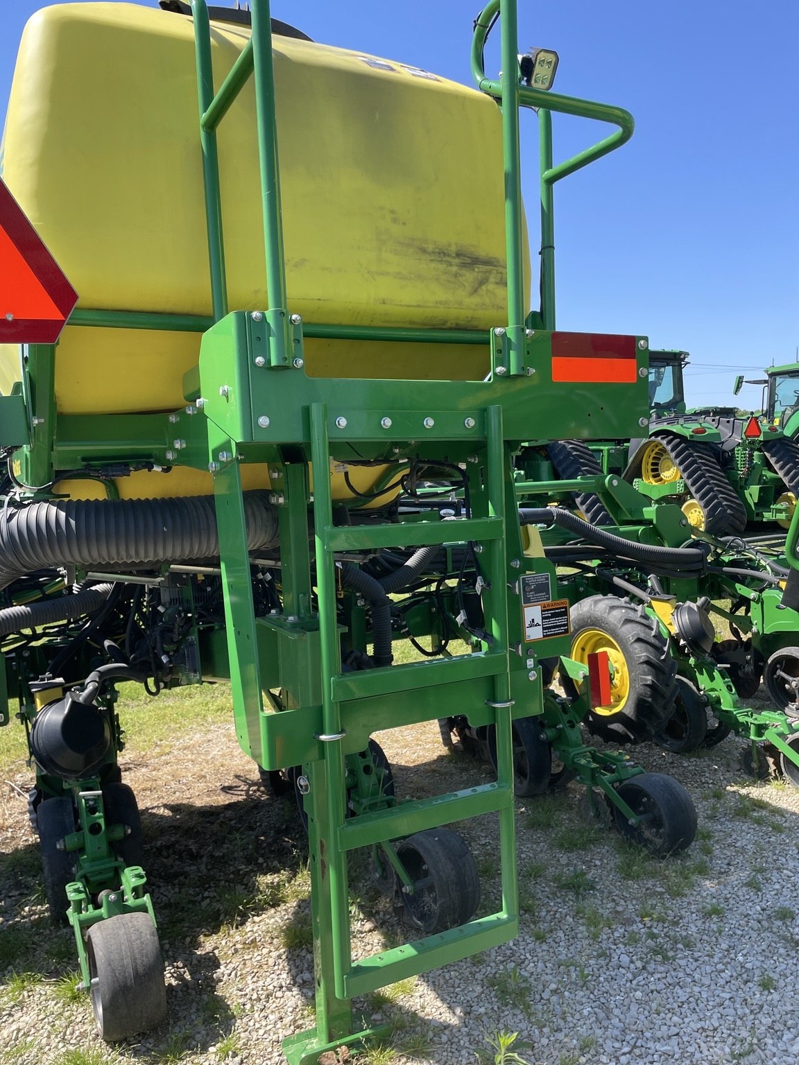 2022 John Deere 1725 CCS Planter