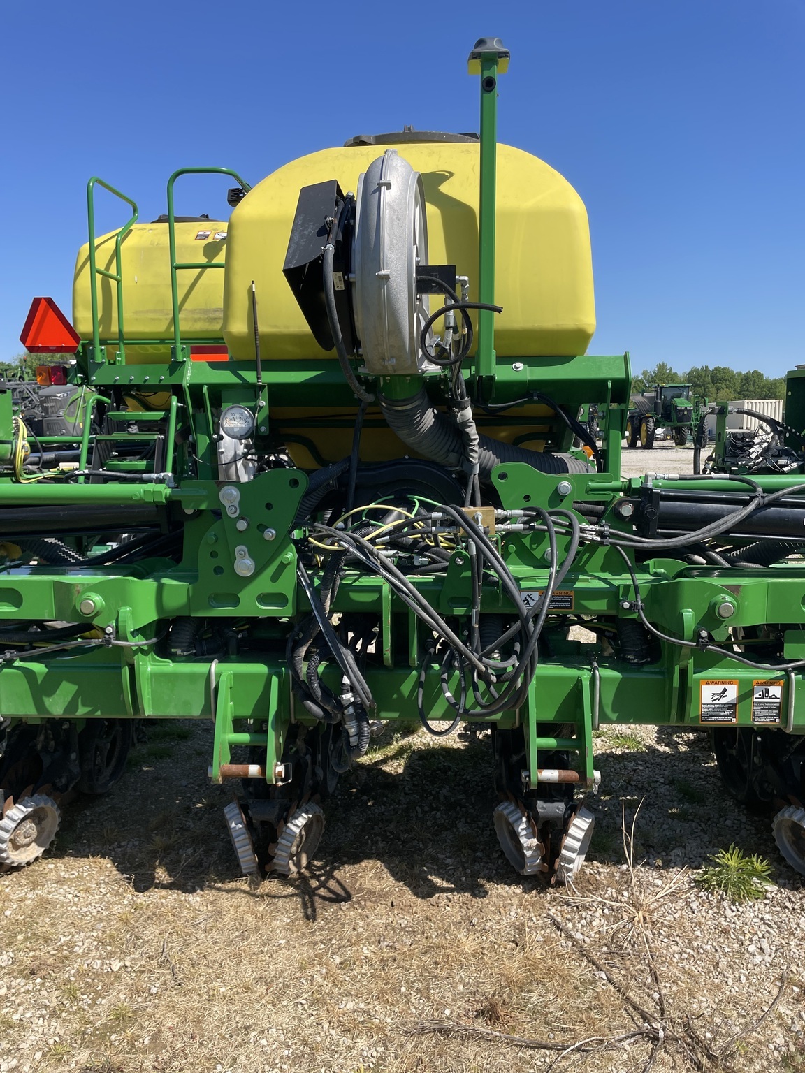 2022 John Deere 1725 CCS Planter