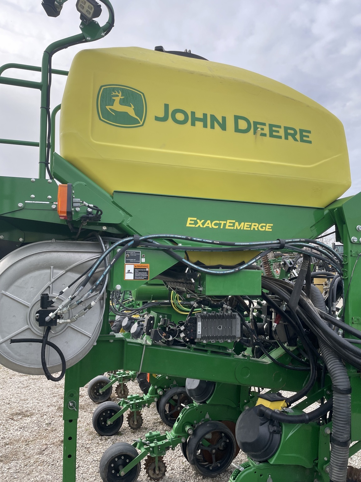 2024 John Deere 1725 CCS Planter