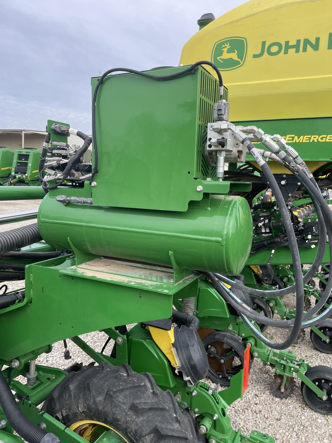 2024 John Deere 1725 CCS Planter