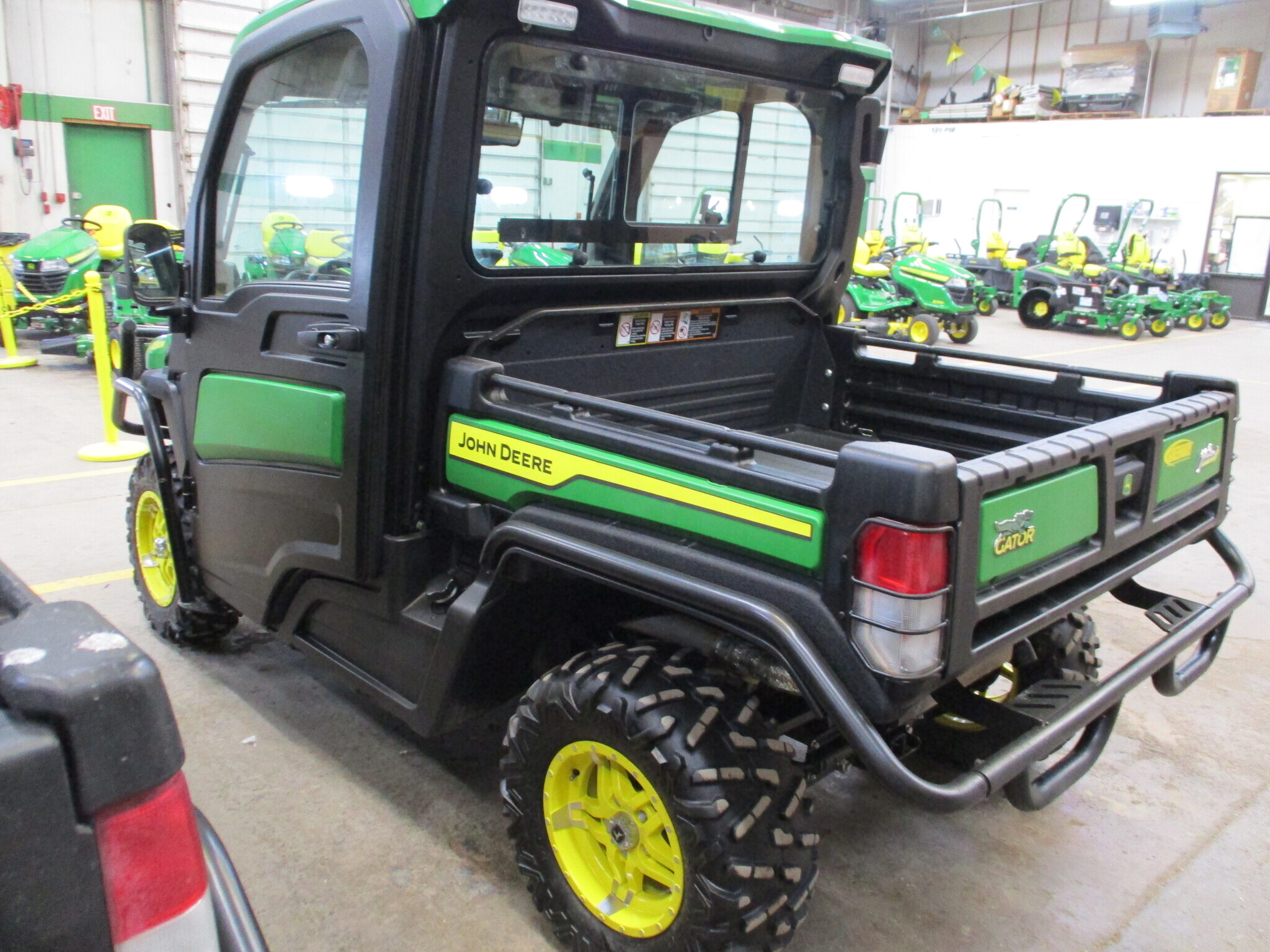2023 John Deere XUV835R ATVs and Utility Vehicle