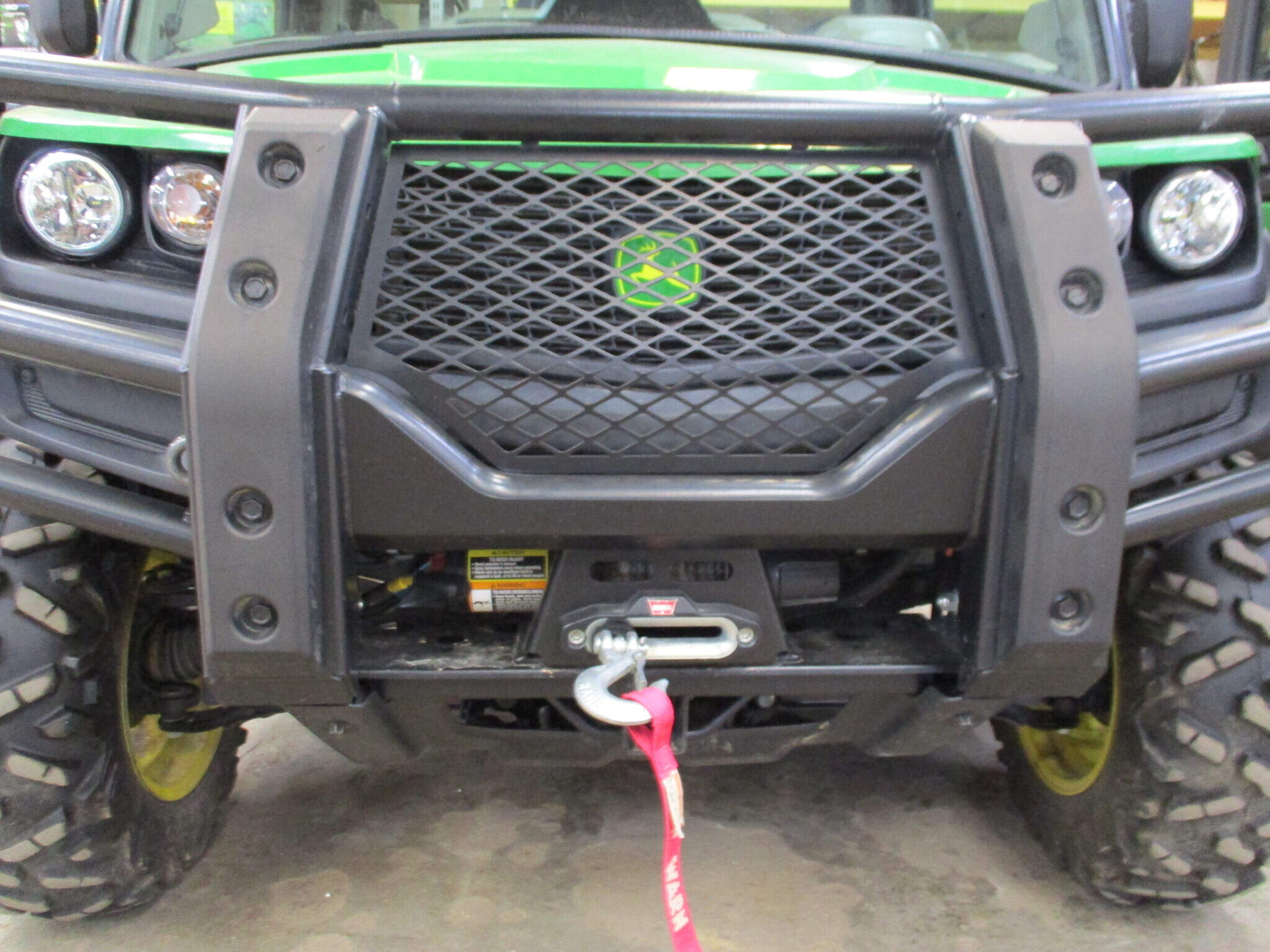 2023 John Deere XUV835R ATVs and Utility Vehicle