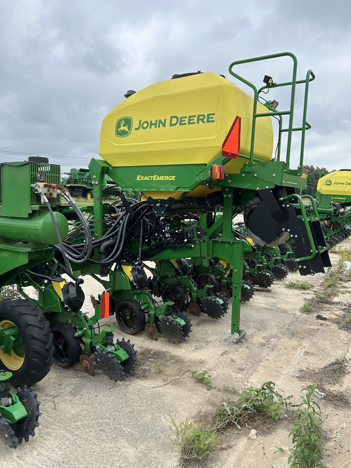 2024 John Deere 1725 CCS Planter
