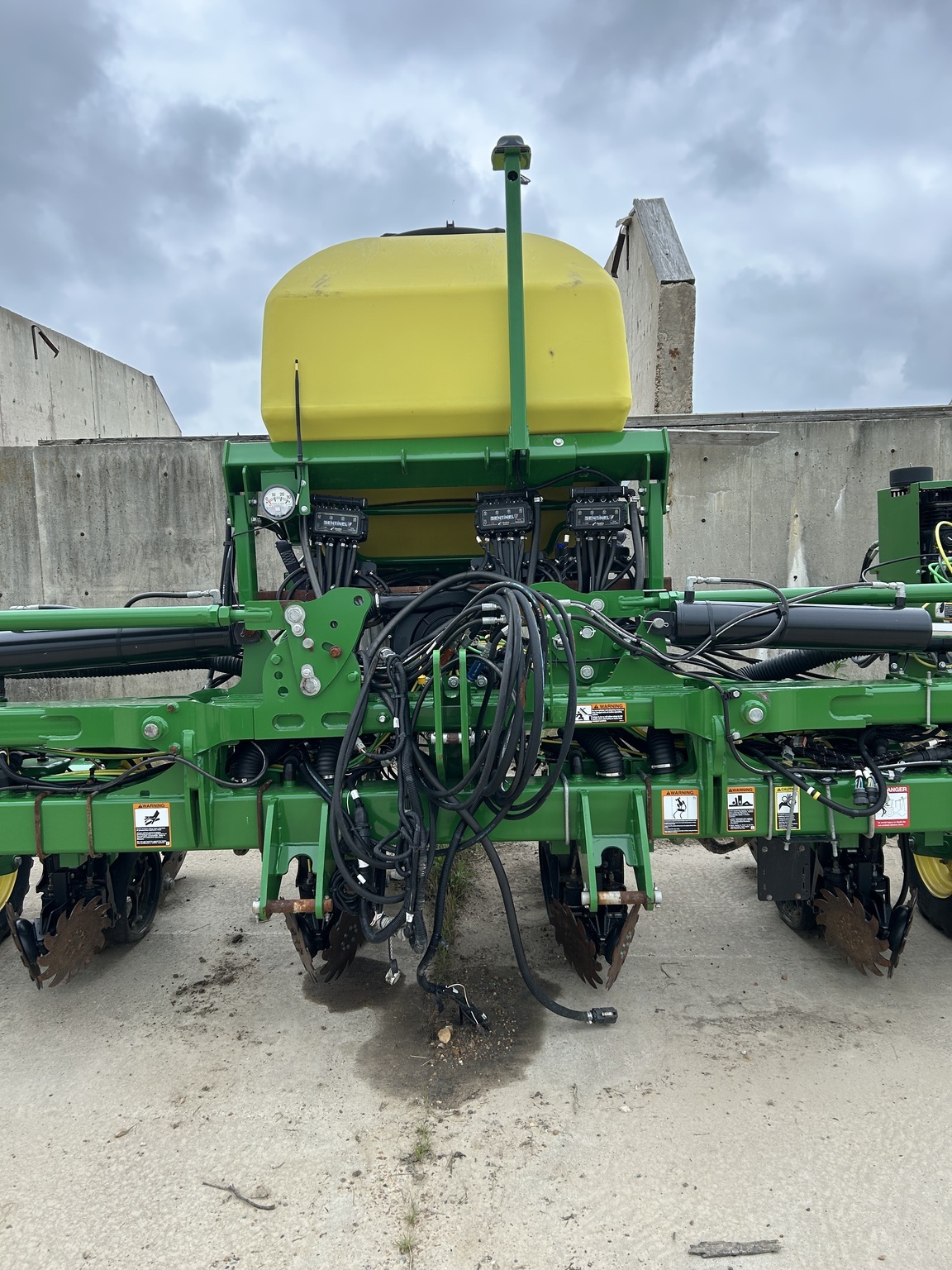 2023 John Deere 1725 CCS Planter