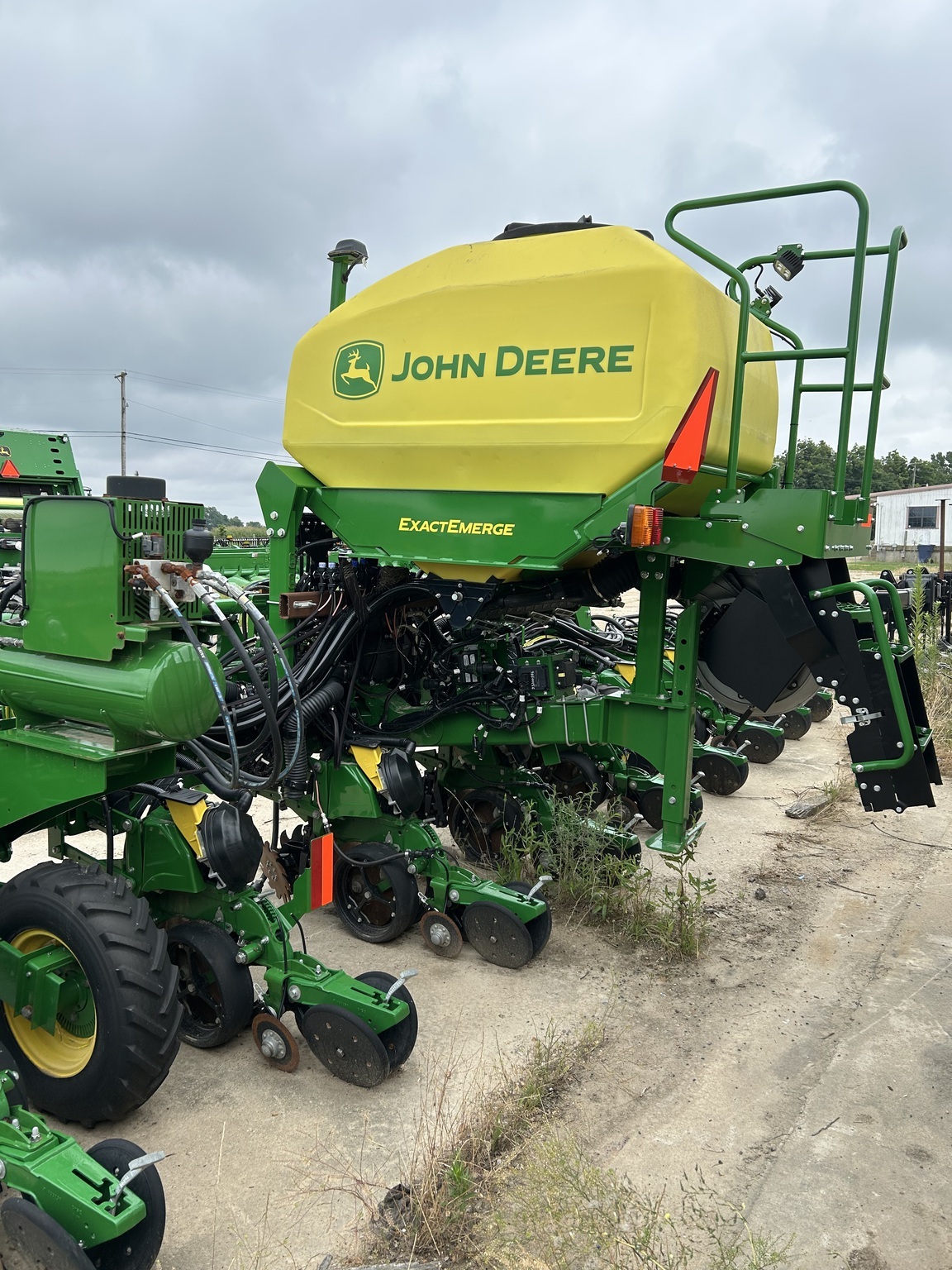 2023 John Deere 1725 CCS Planter