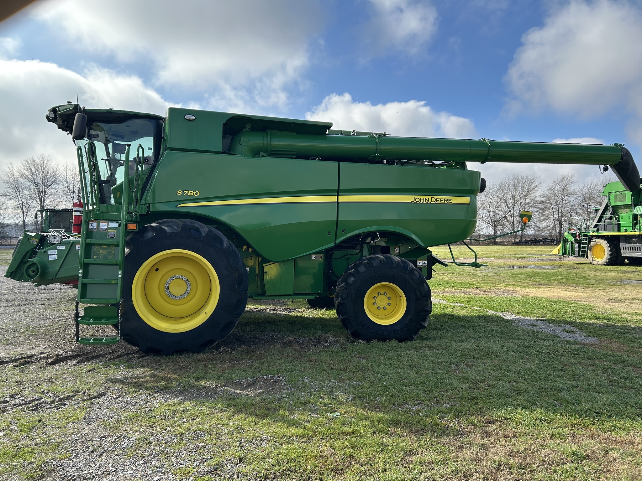 2024 John Deere S780 Combine
