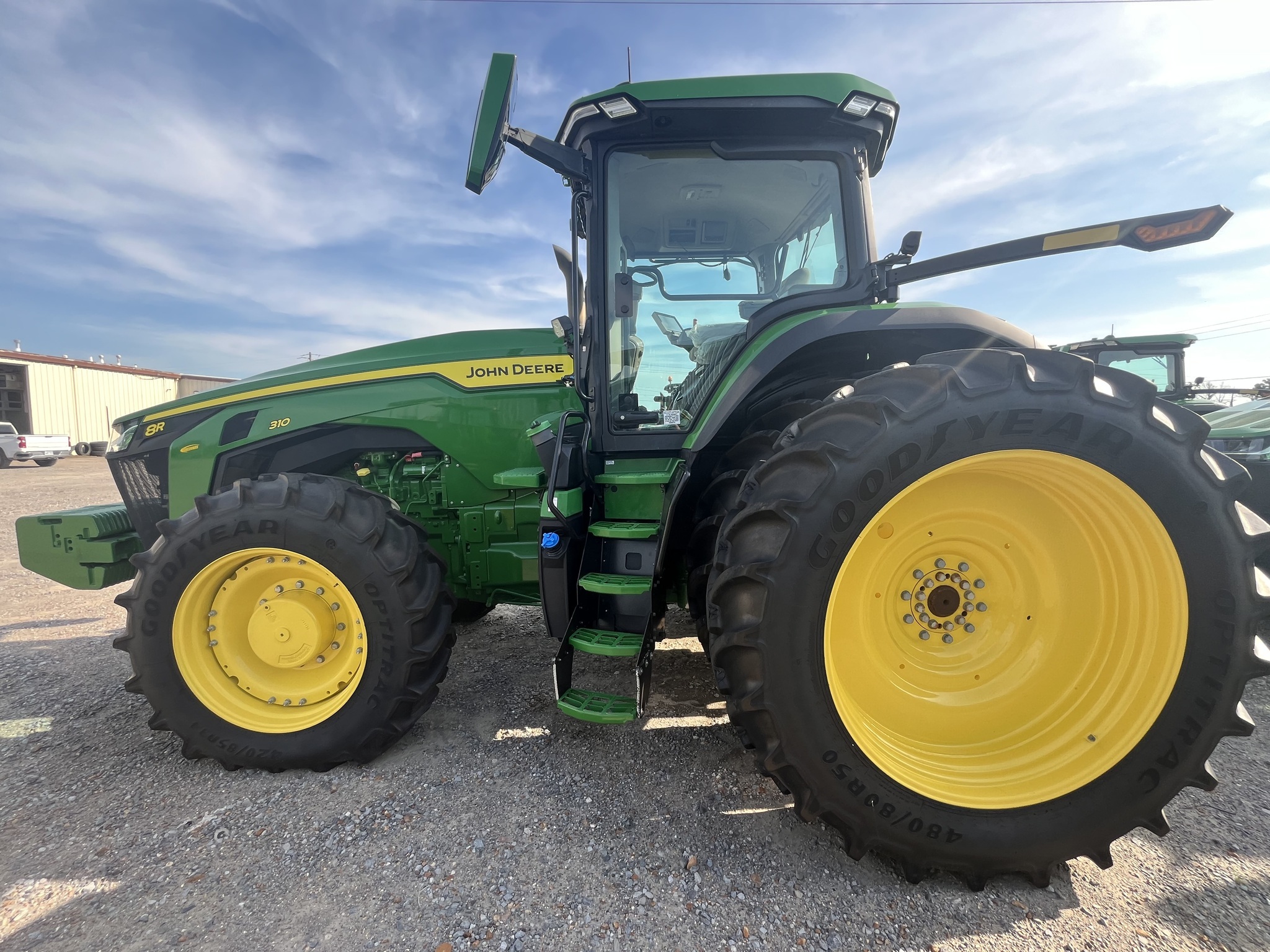 2023 John Deere 8R 310 Tractor