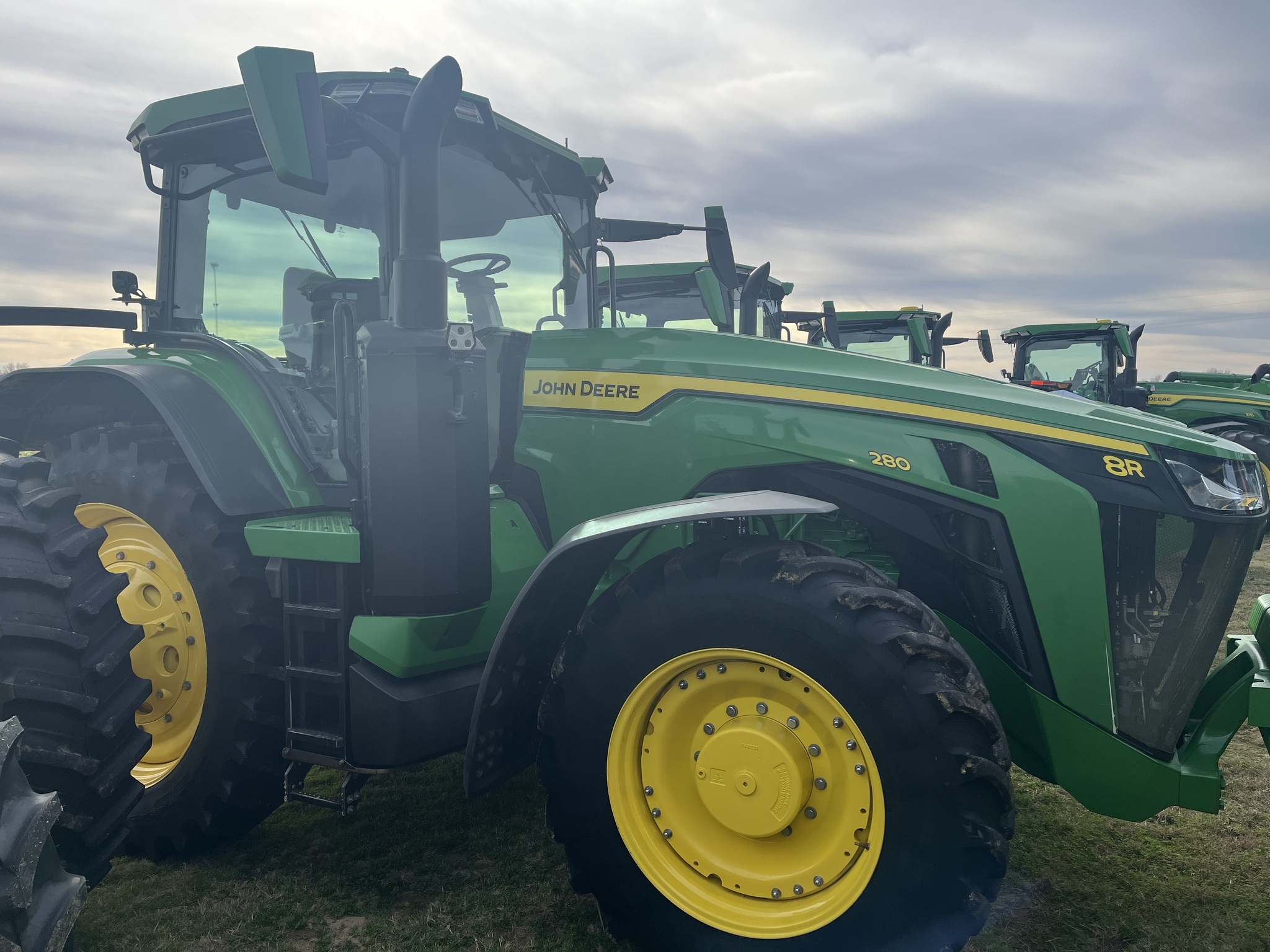 2025 John Deere 8R 280 Tractor