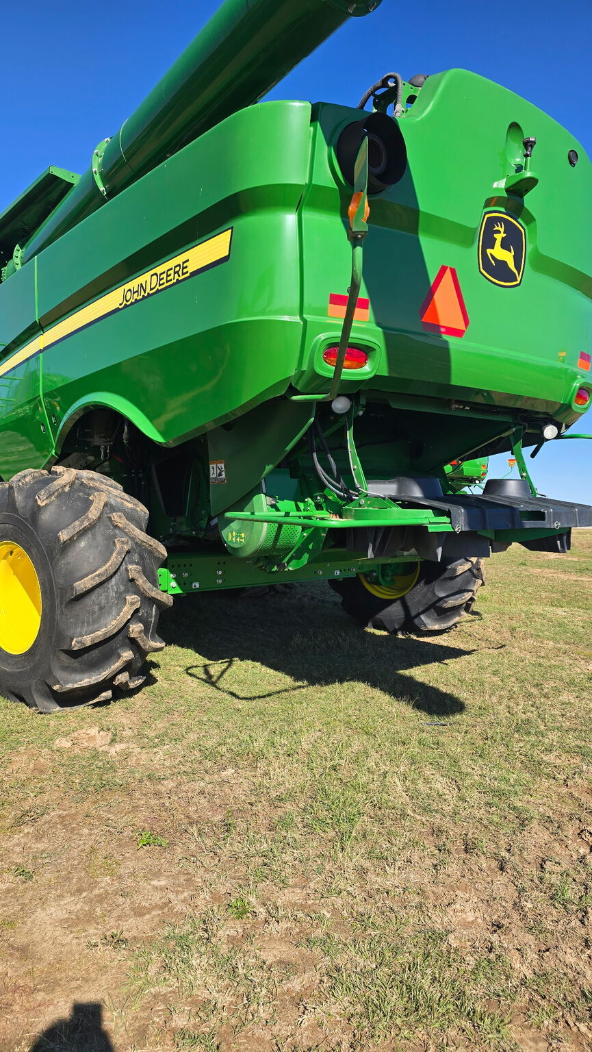 2021 John Deere S780 Combine