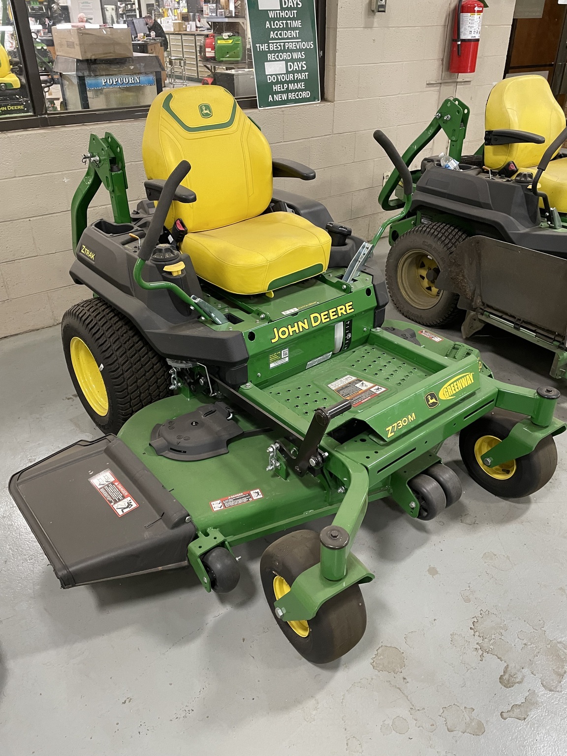 2024 John Deere Z730M Lawn Mower