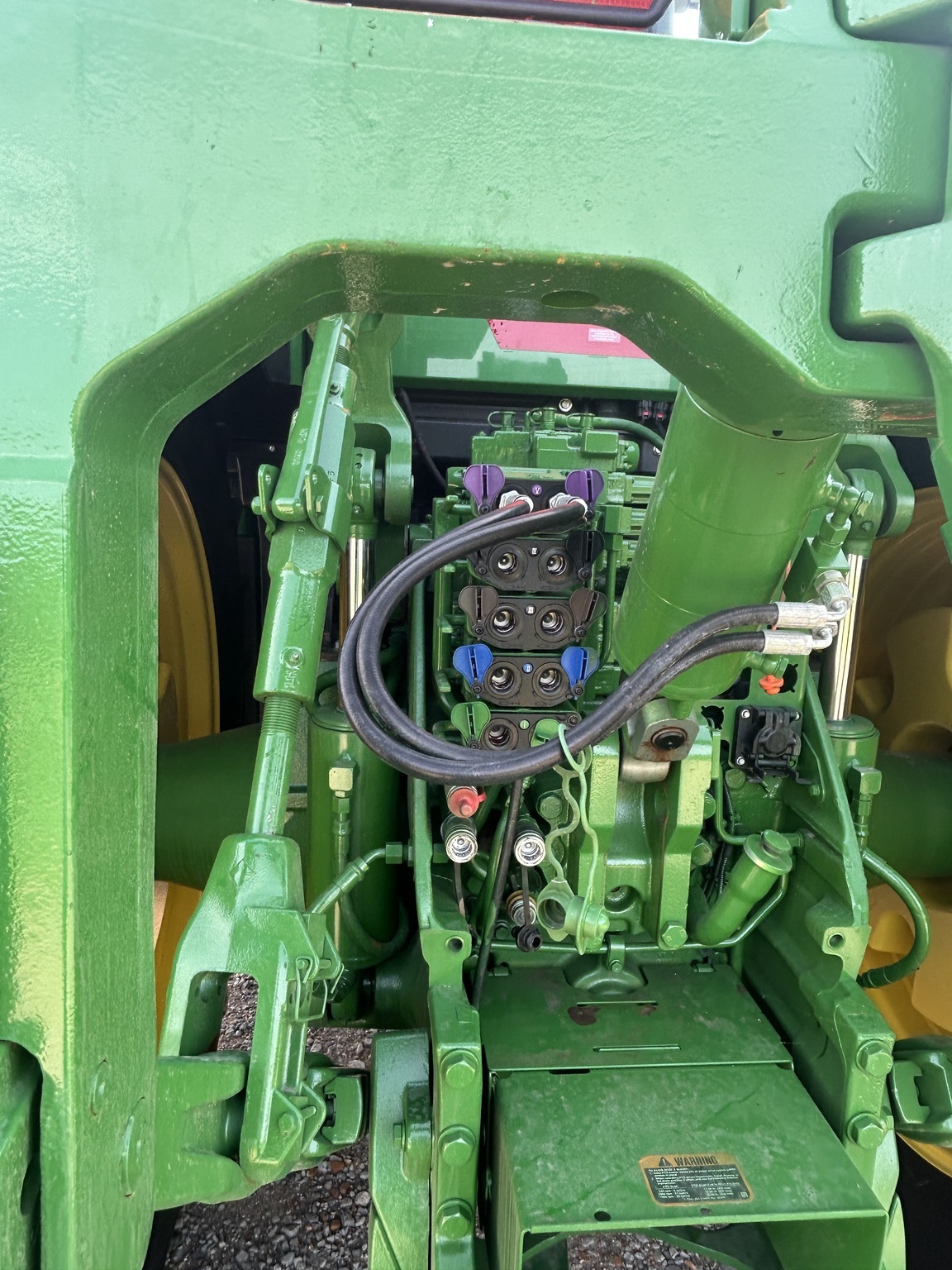 2023 John Deere 8R 340 Tractor