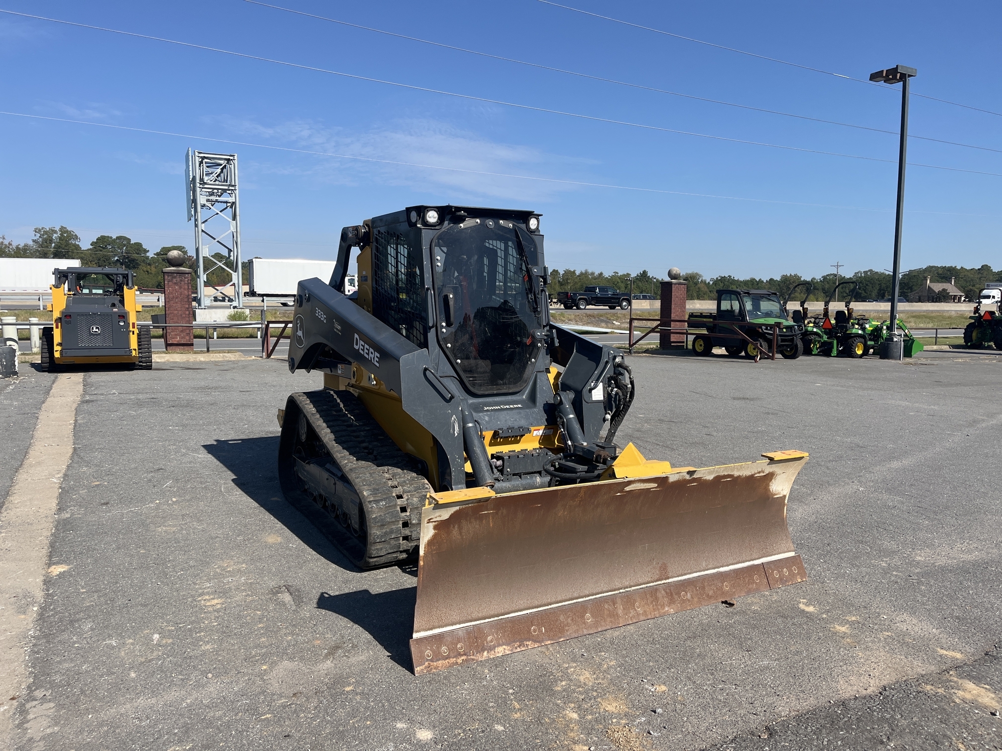 2023 Deere 333G Skid Steer