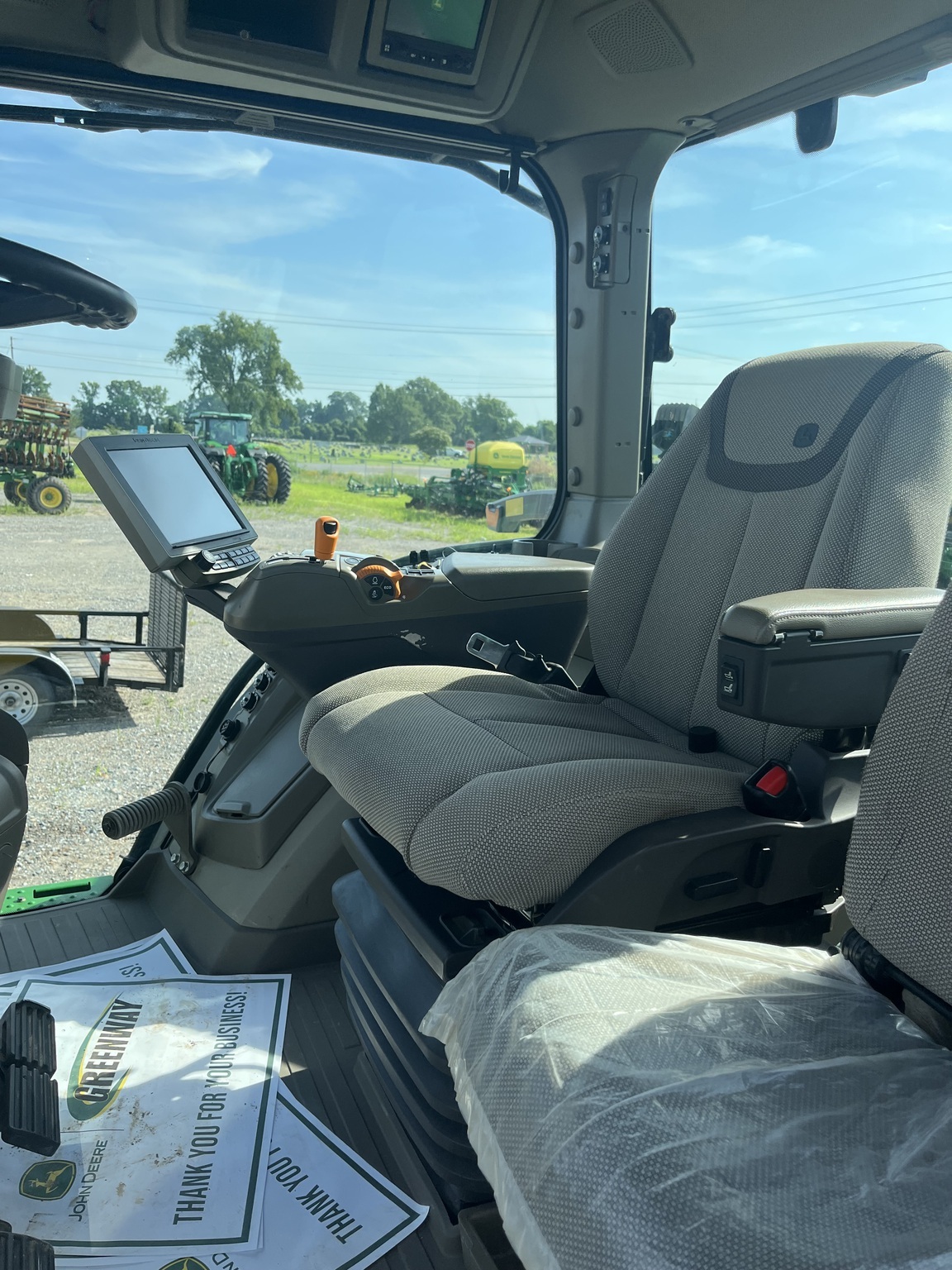 2023 John Deere 8R 310 Tractor