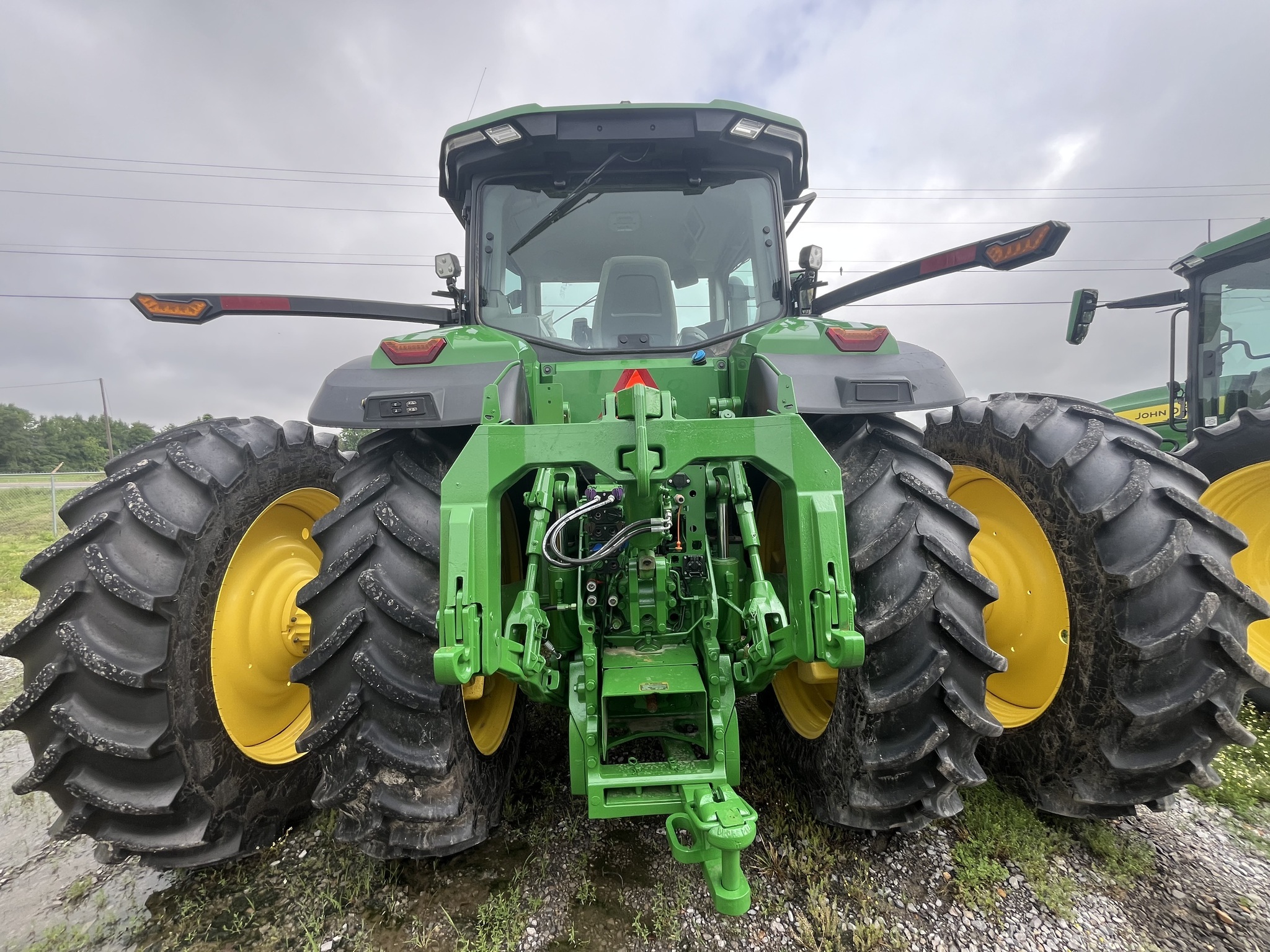 2023 John Deere 8R 310 Tractor