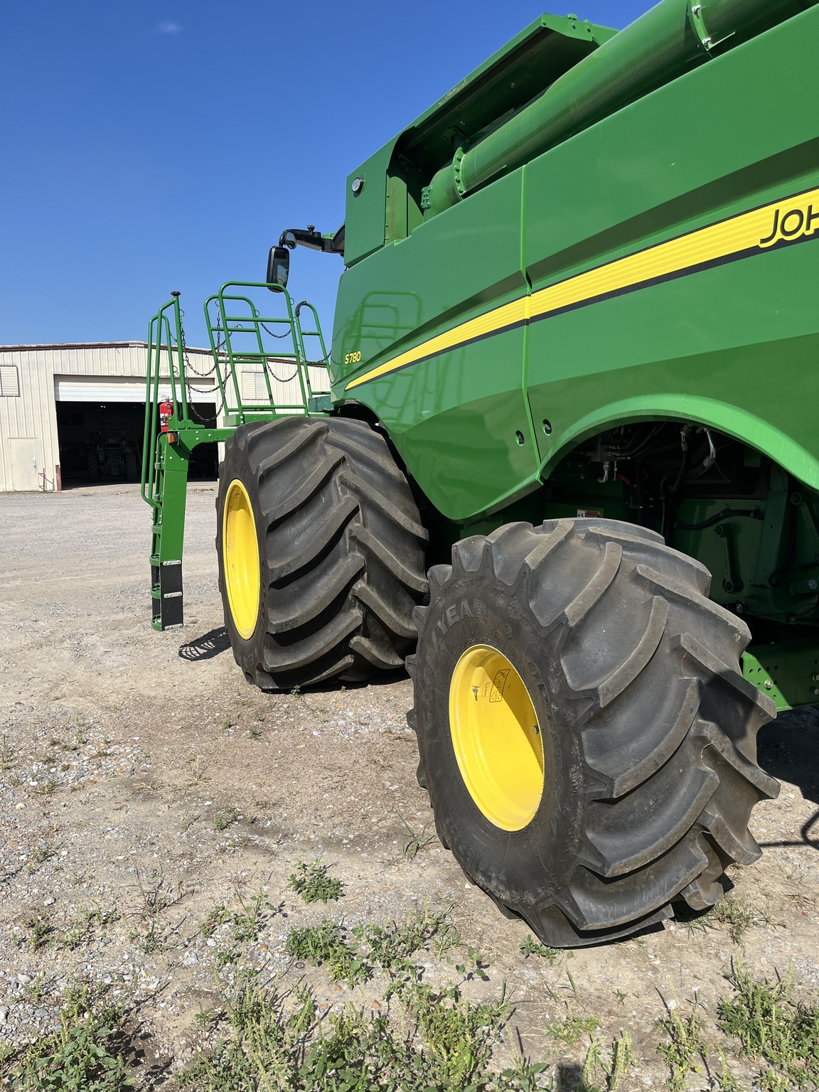 2024 John Deere S780 Combine