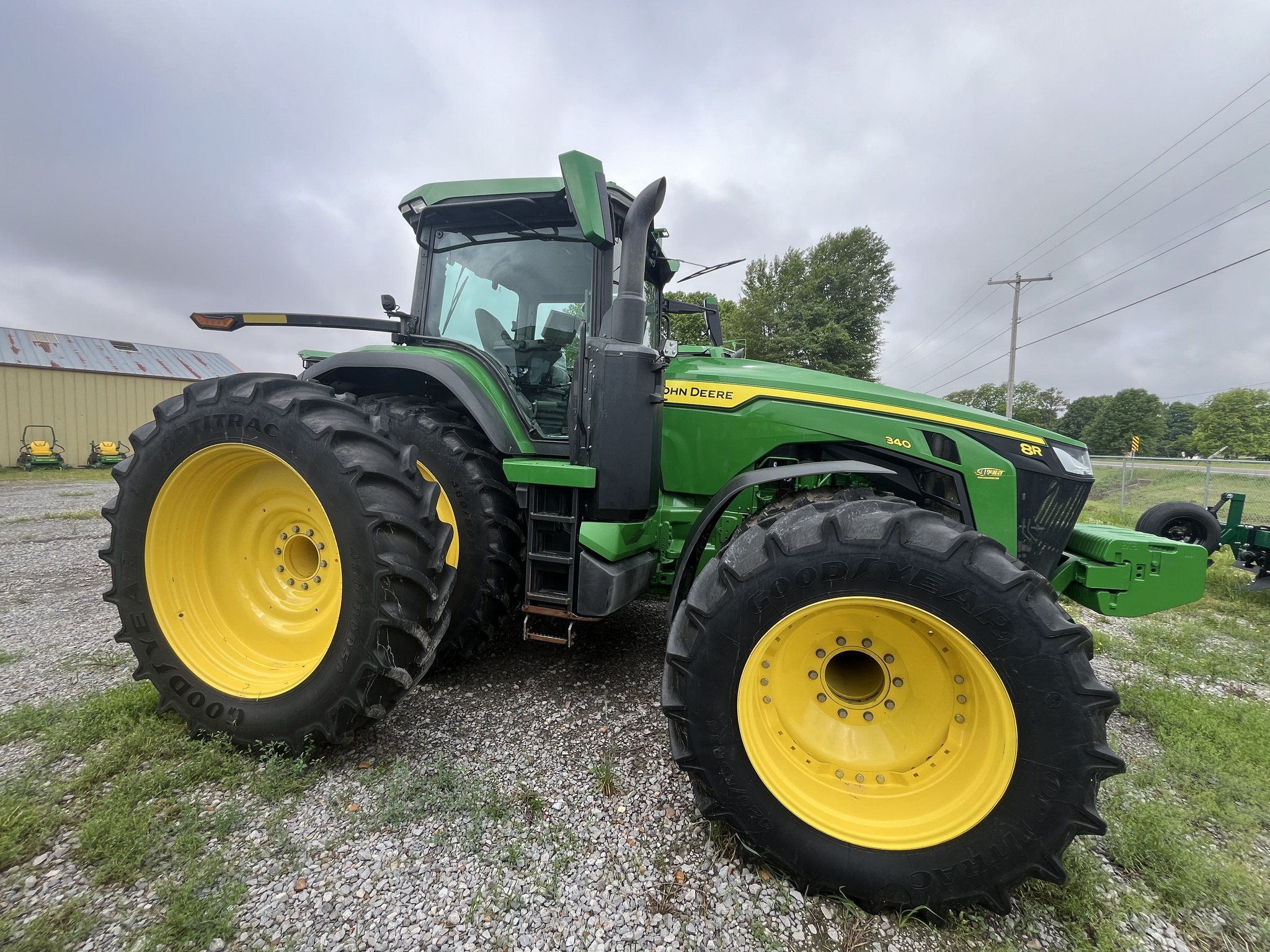 2023 John Deere 8R 340 Tractor